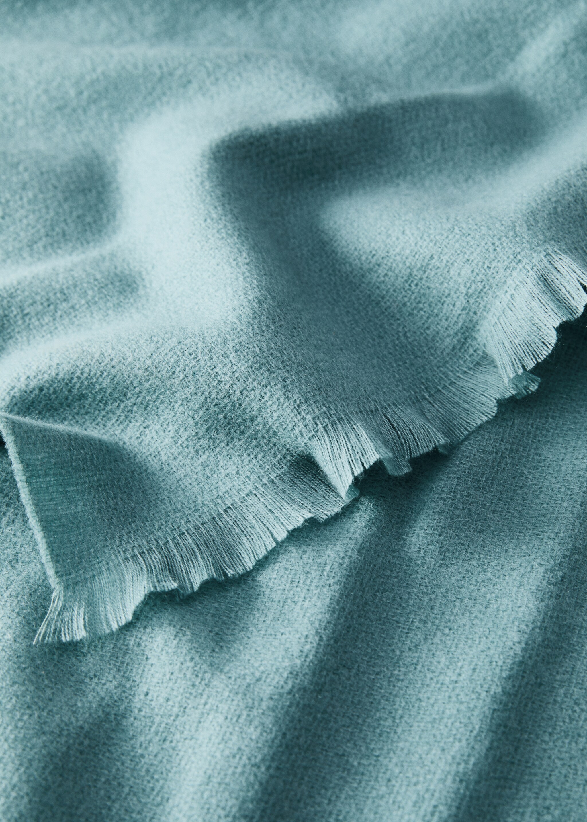 Soft melange blanket - Details of the article 1, Sky Blue. Ref: 87022897-00.