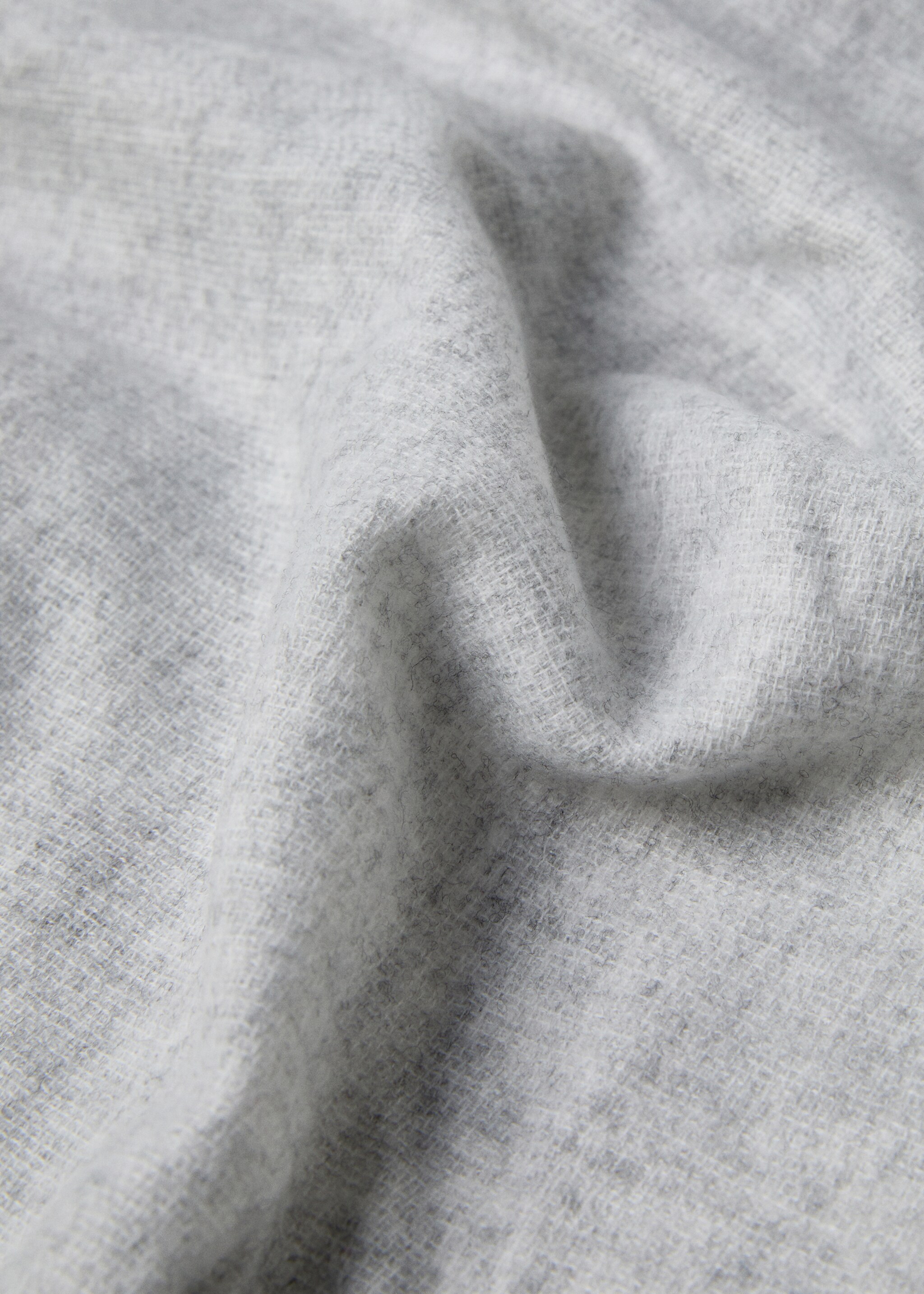 Soft melange blanket - Details of the article 1, Light/Pastel Grey. Ref: 87022897-00.