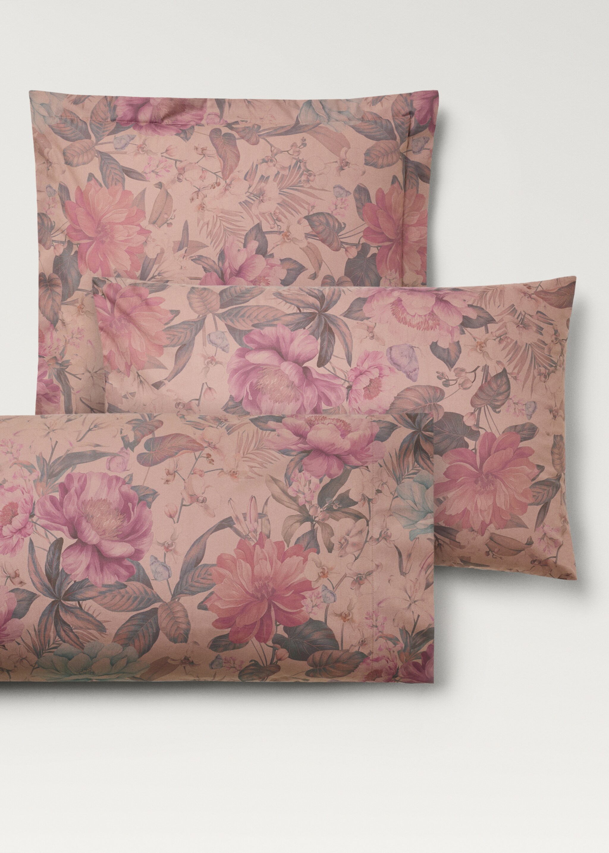 Two cotton percale multi-coloured floral-print pillowcases 50x75 cm - Details of the article 4, Pink. Ref: 87022923-00.