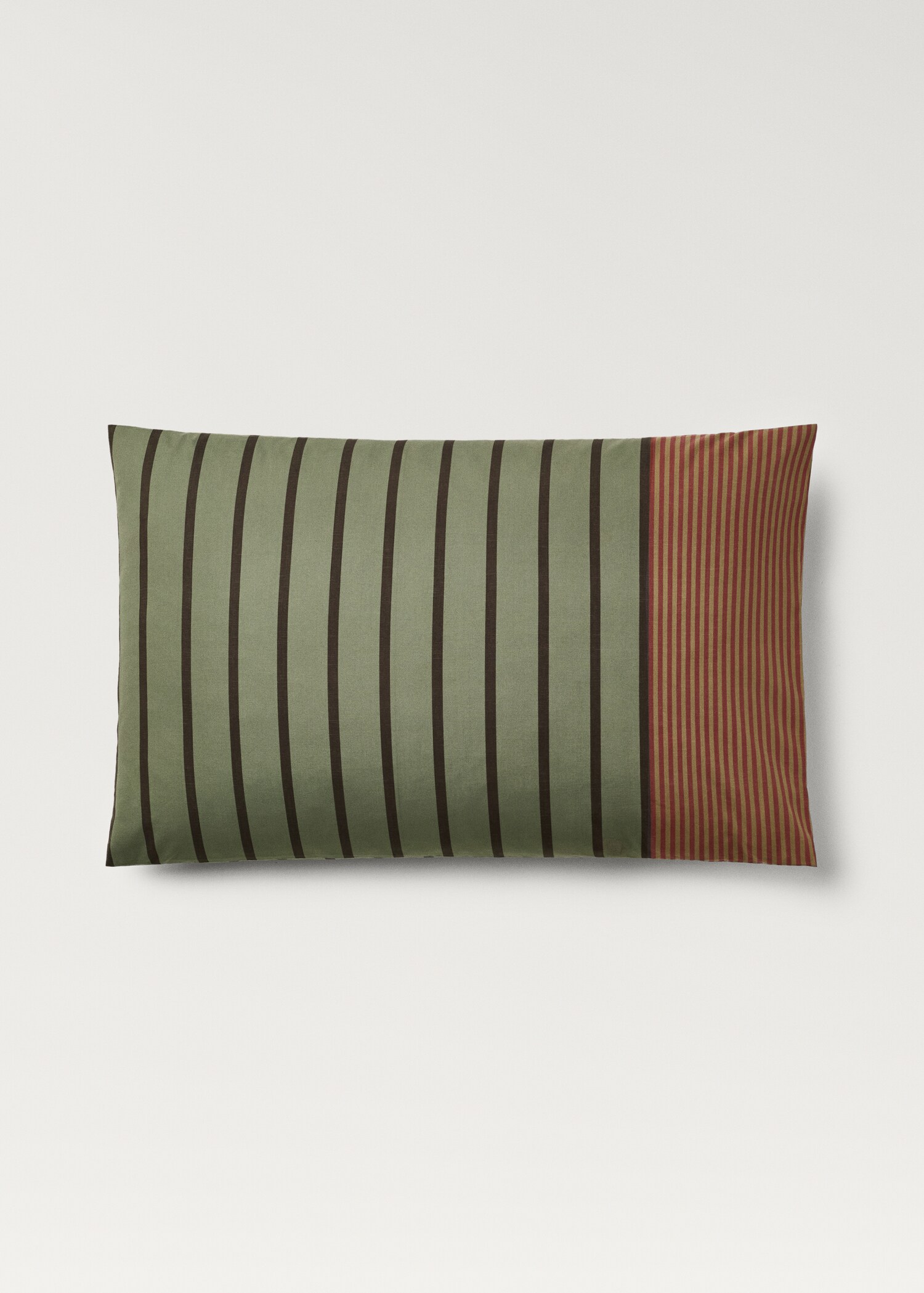 Two cotton percale multi-striped pillowcases 50x75 cm - Article without model