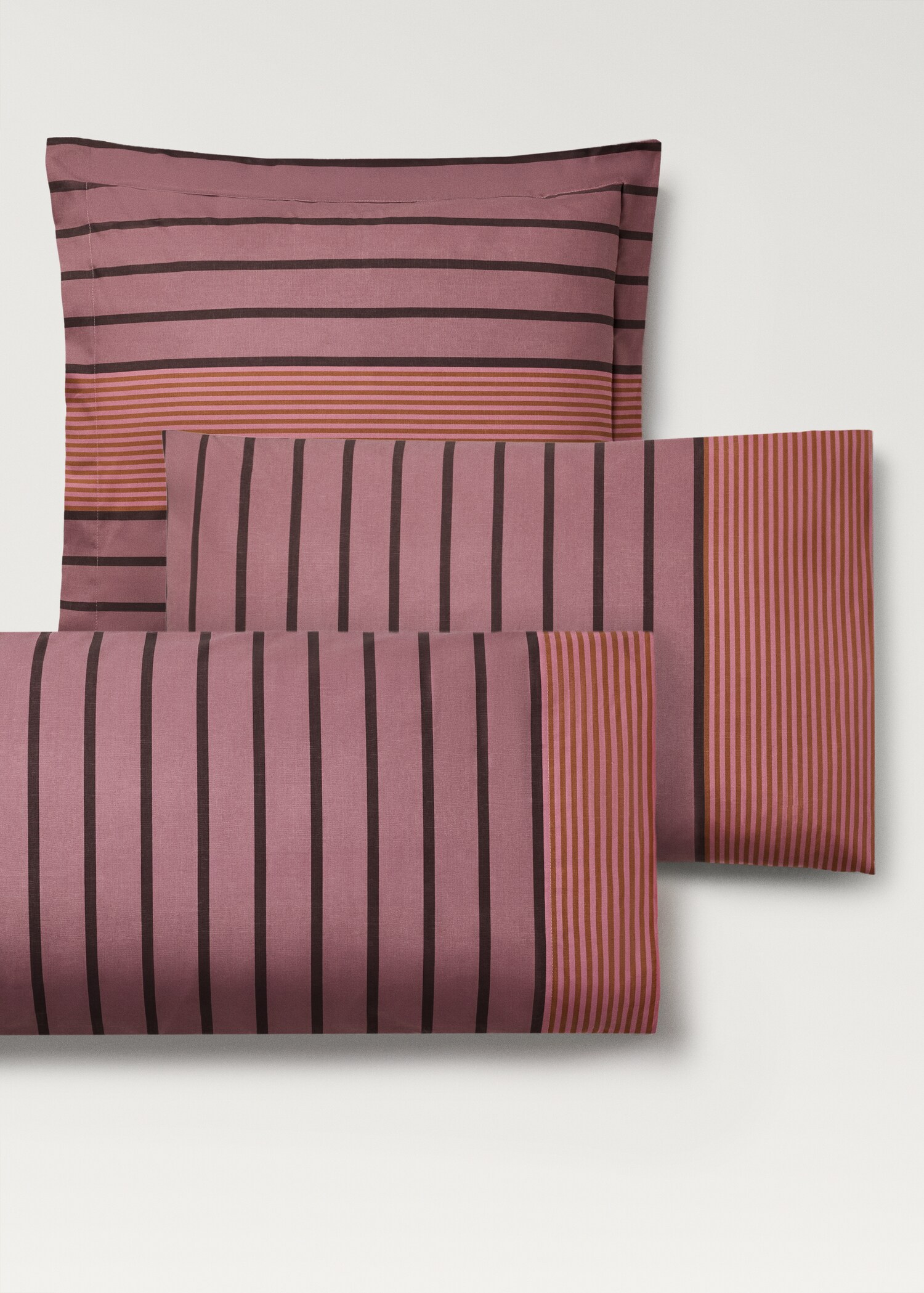Two cotton percale multi-striped pillowcases 50x75 cm - Details of the article 4