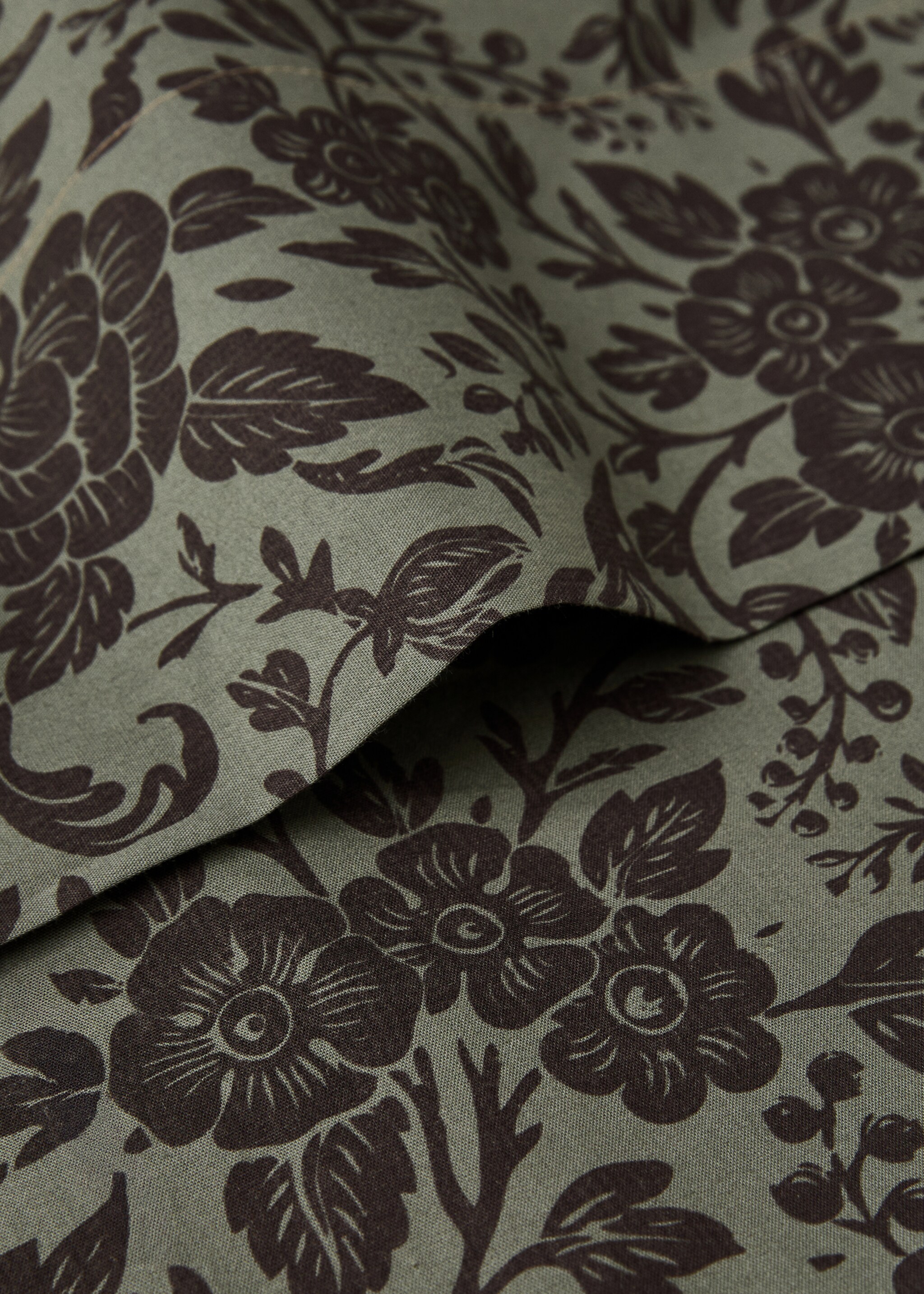 Percale cotton printed two-tone floral flat sheet Single bed - Details of the article 1, Khaki. Ref: 87022944-00.