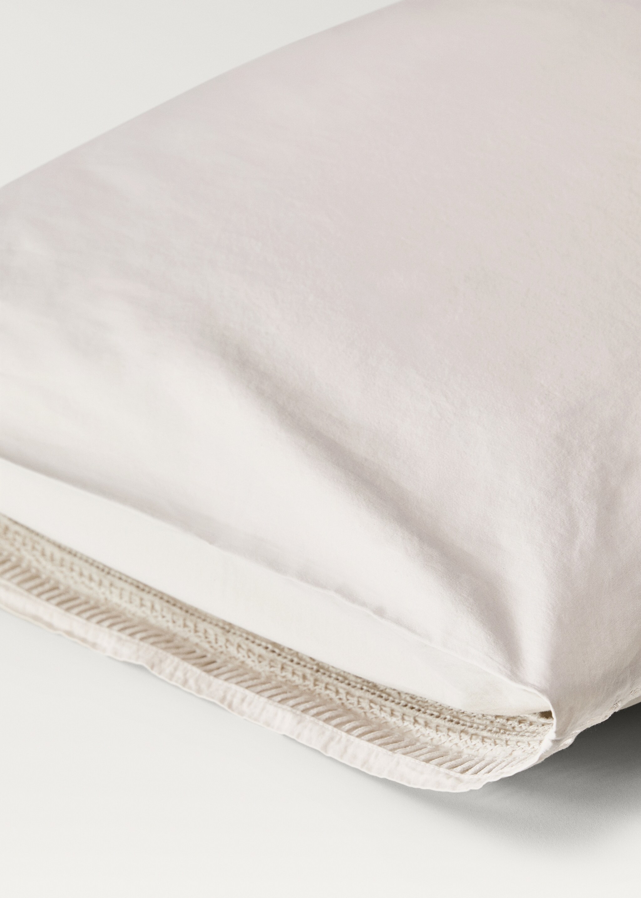 Two pillowcases with embroidered finish 50x75 cm - Details of the article 3, Light/Pastel Grey. Ref: 87022959-00.