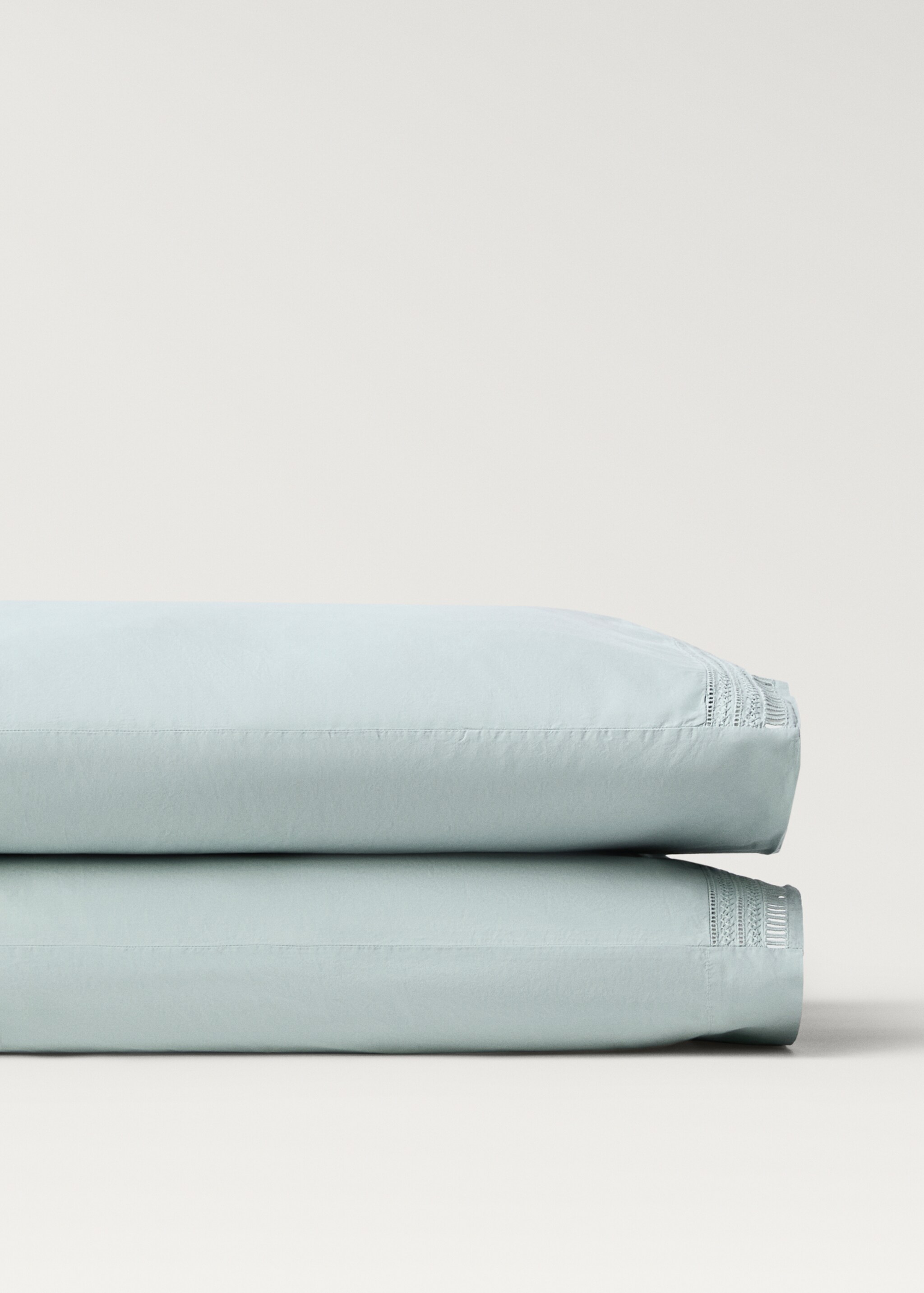 Two pillowcases with embroidered finish 50x75 cm - Details of the article 1, Pastel Green. Ref: 87022959-00.