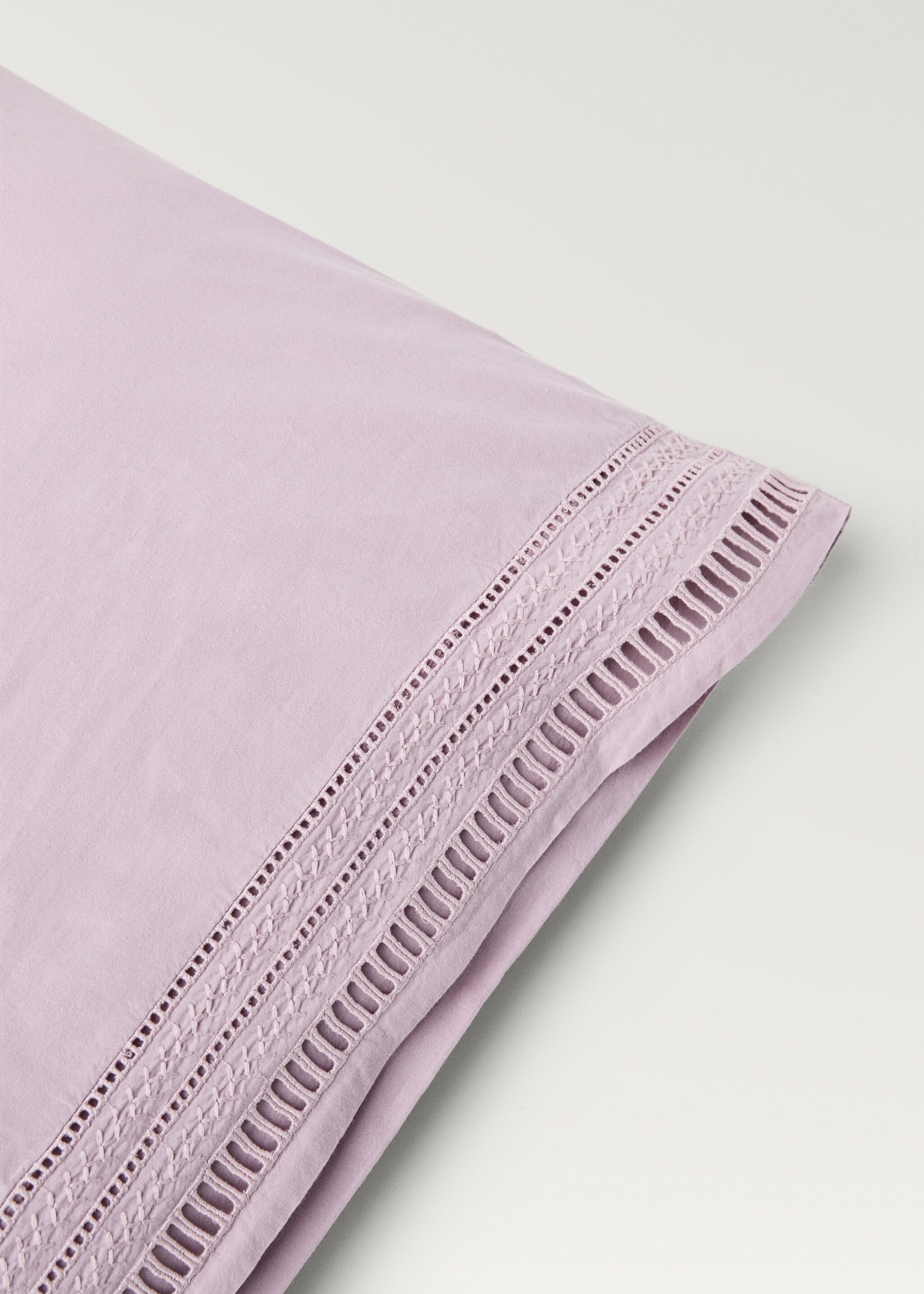 Two pillowcases with embroidered finish 50x75 cm - Details of the article 1, Light Pink. Ref: 87022959-00.