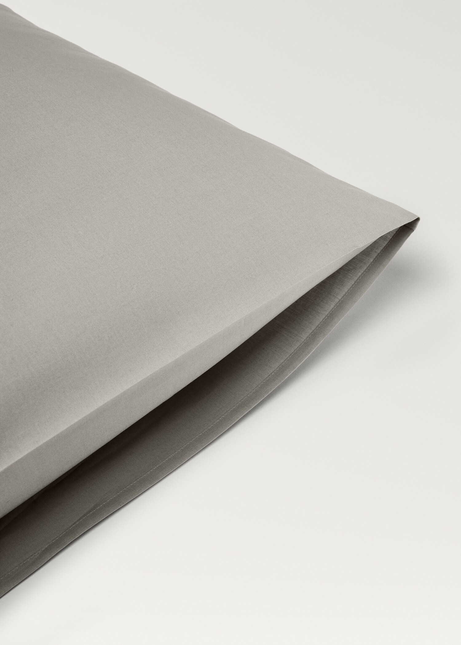 Two cotton percale pillowcases 60x60cm - Details of the article 2
