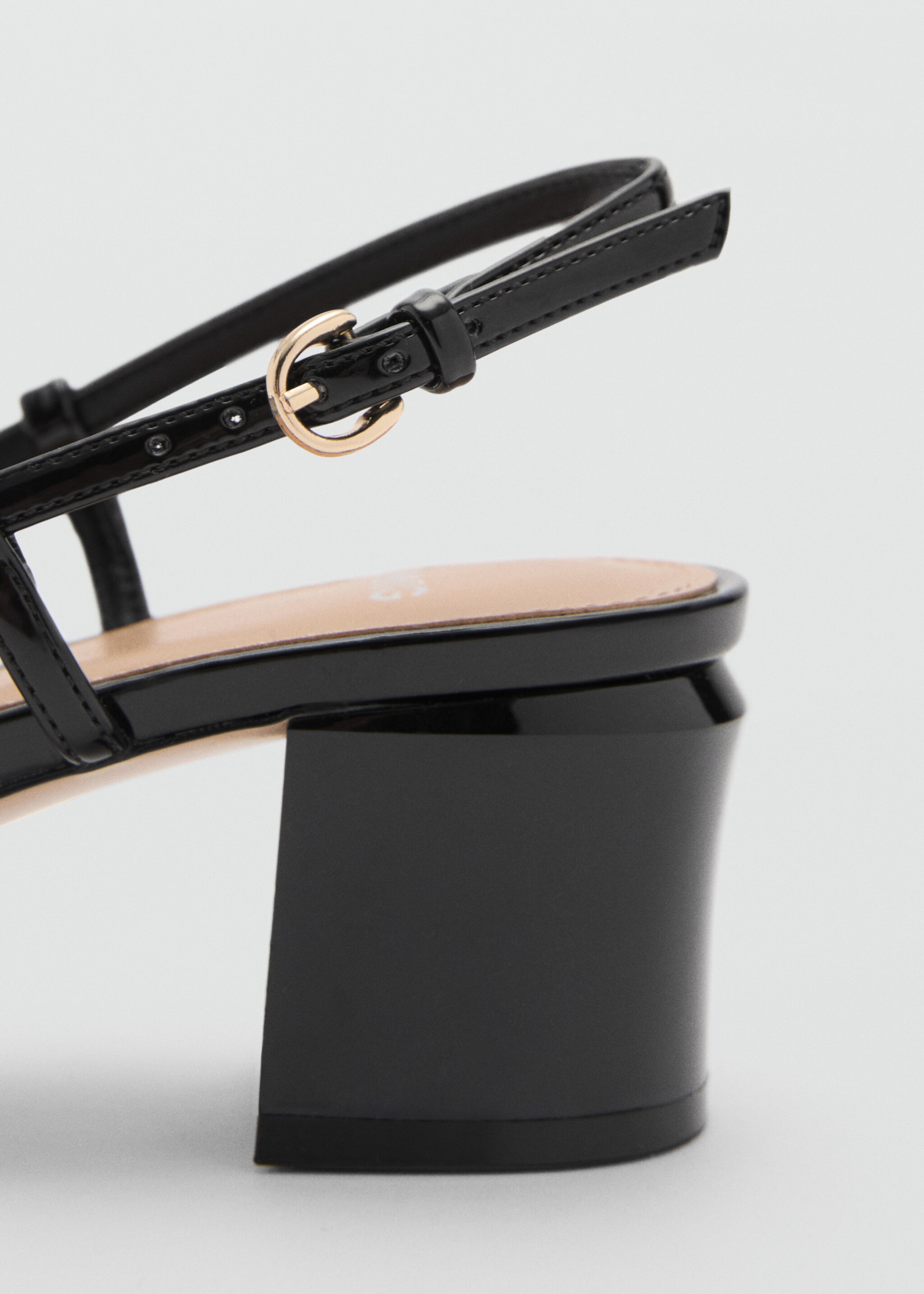 Zapato tacón eslabones - Detalle del artículo 1, Negro. Ref: 87023272-00.