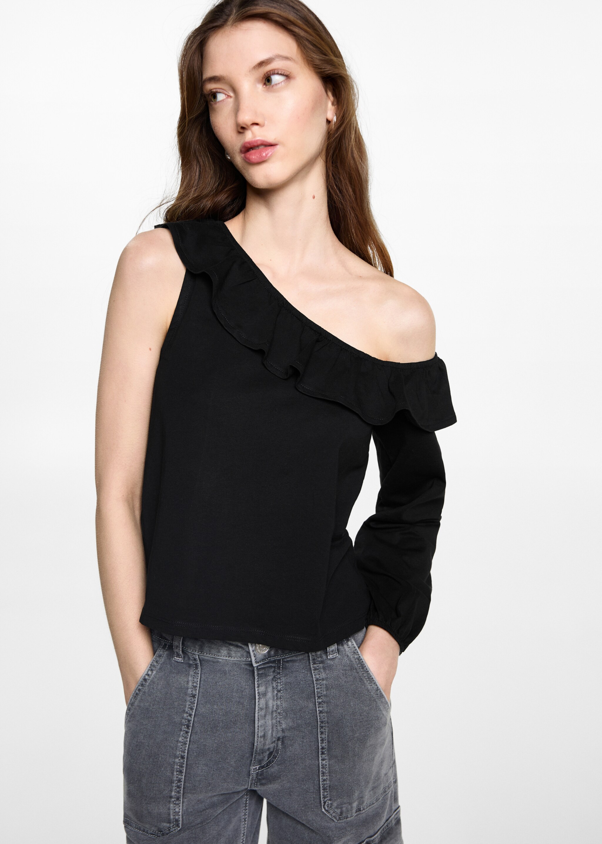 Ruffled asymmetric T-shirt - Medium plane, Black. Ref: 87023277-00.