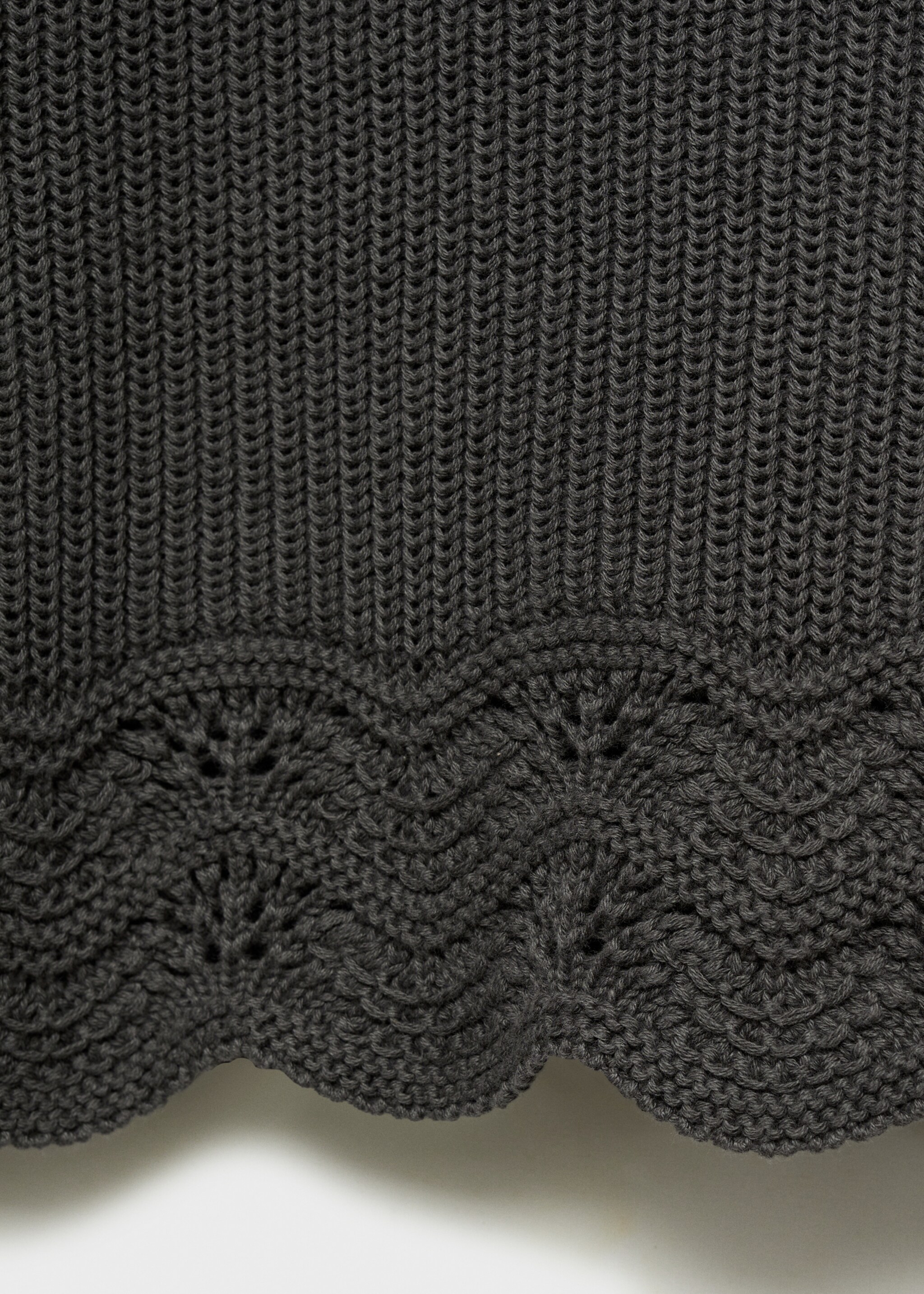 Cut-out sweater - Details of the article 8, Charcoal. Ref: 87023278-00.