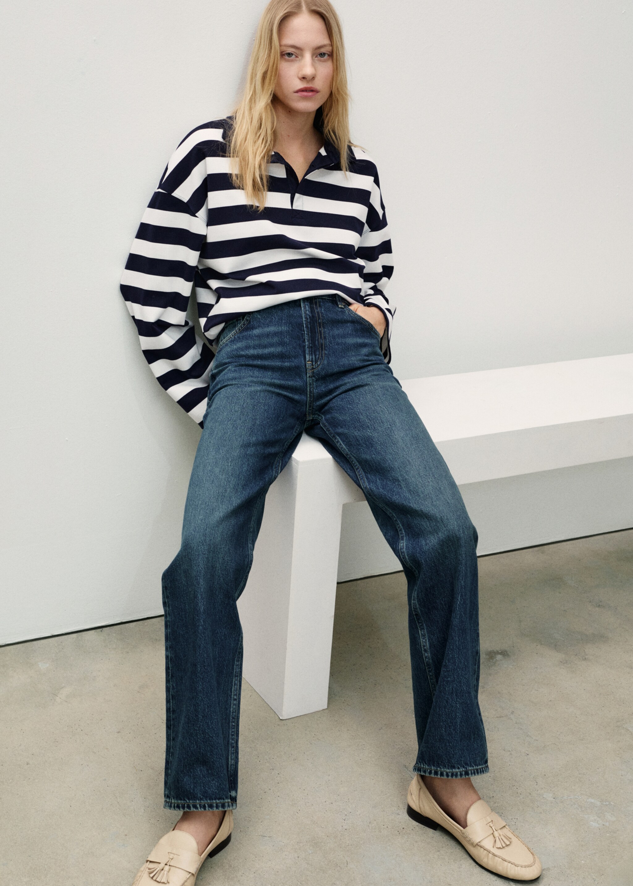 Miami medium-rise straight-fit jeans - Details of the article 2, Dark Blue. Ref: 87023281-00.