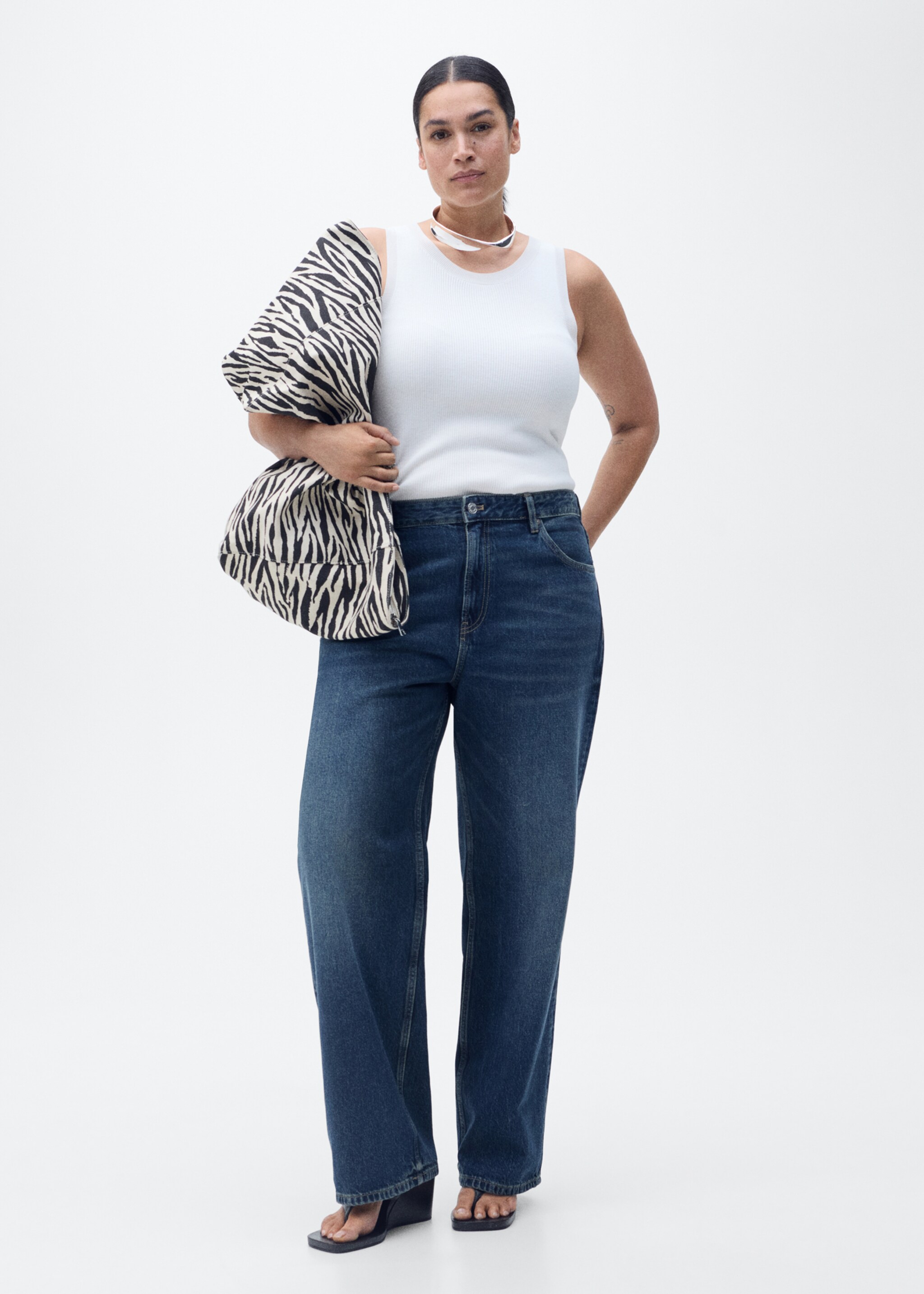 Miami medium-rise straight-fit jeans - Details of the article 3, Dark Blue. Ref: 87023281-00.