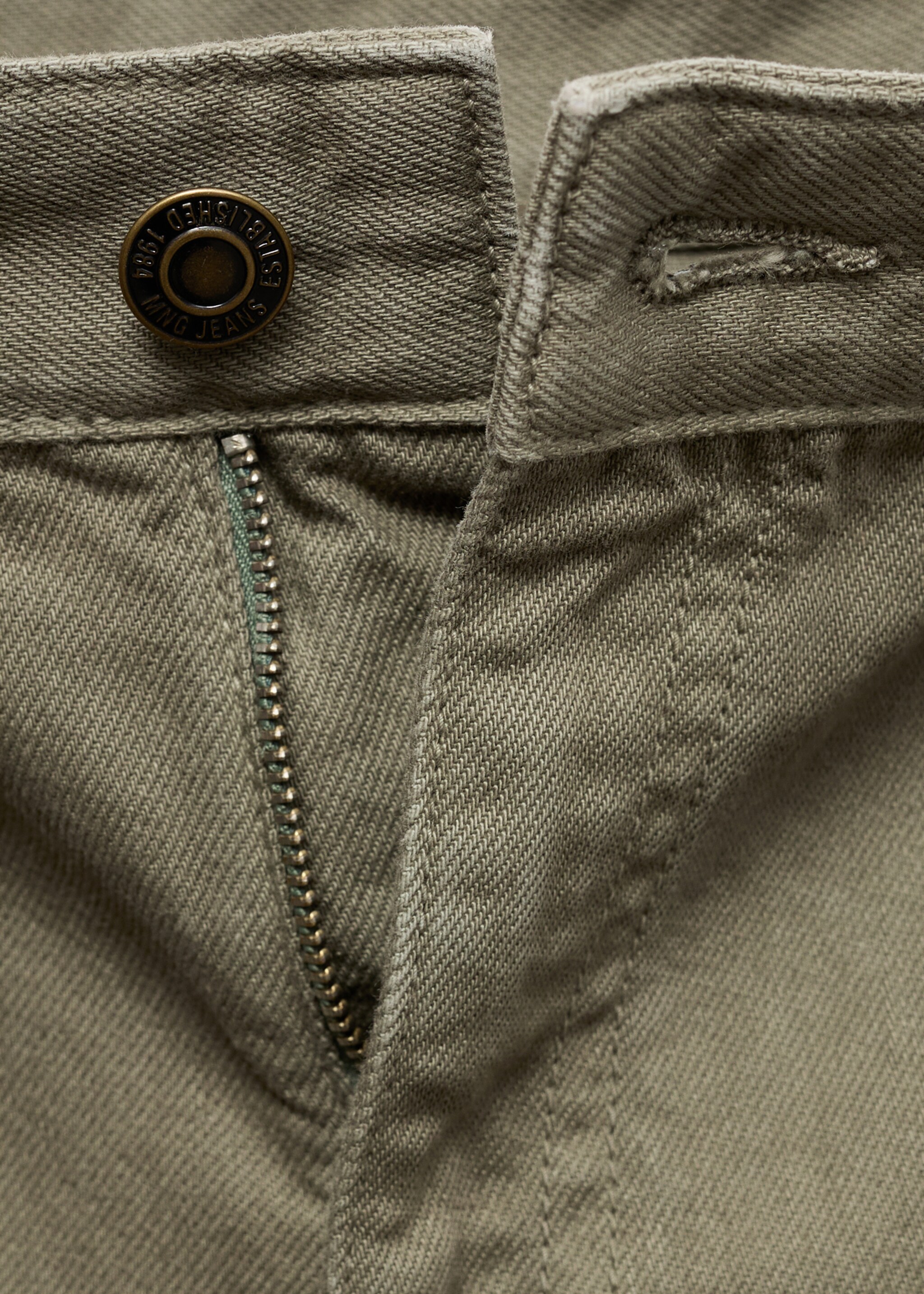 Calças de ganga wideleg com pormenor de de cinto - Pormenor do artigo 0, Caqui. Ref: 87023288-00.