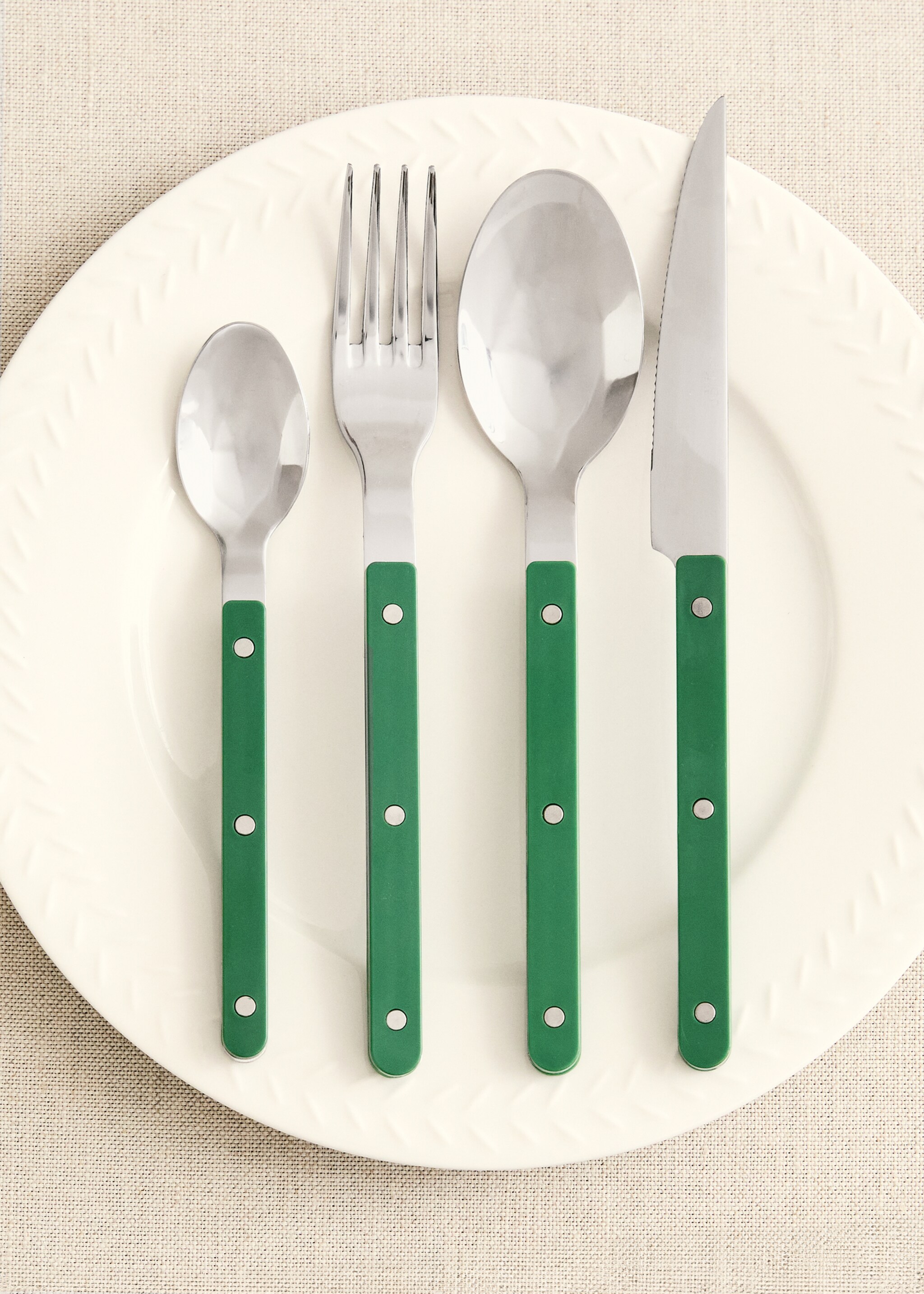 Cutlery set of 4 pieces with resin handles - Details of the article 7, Green. Ref: 87023294-00.