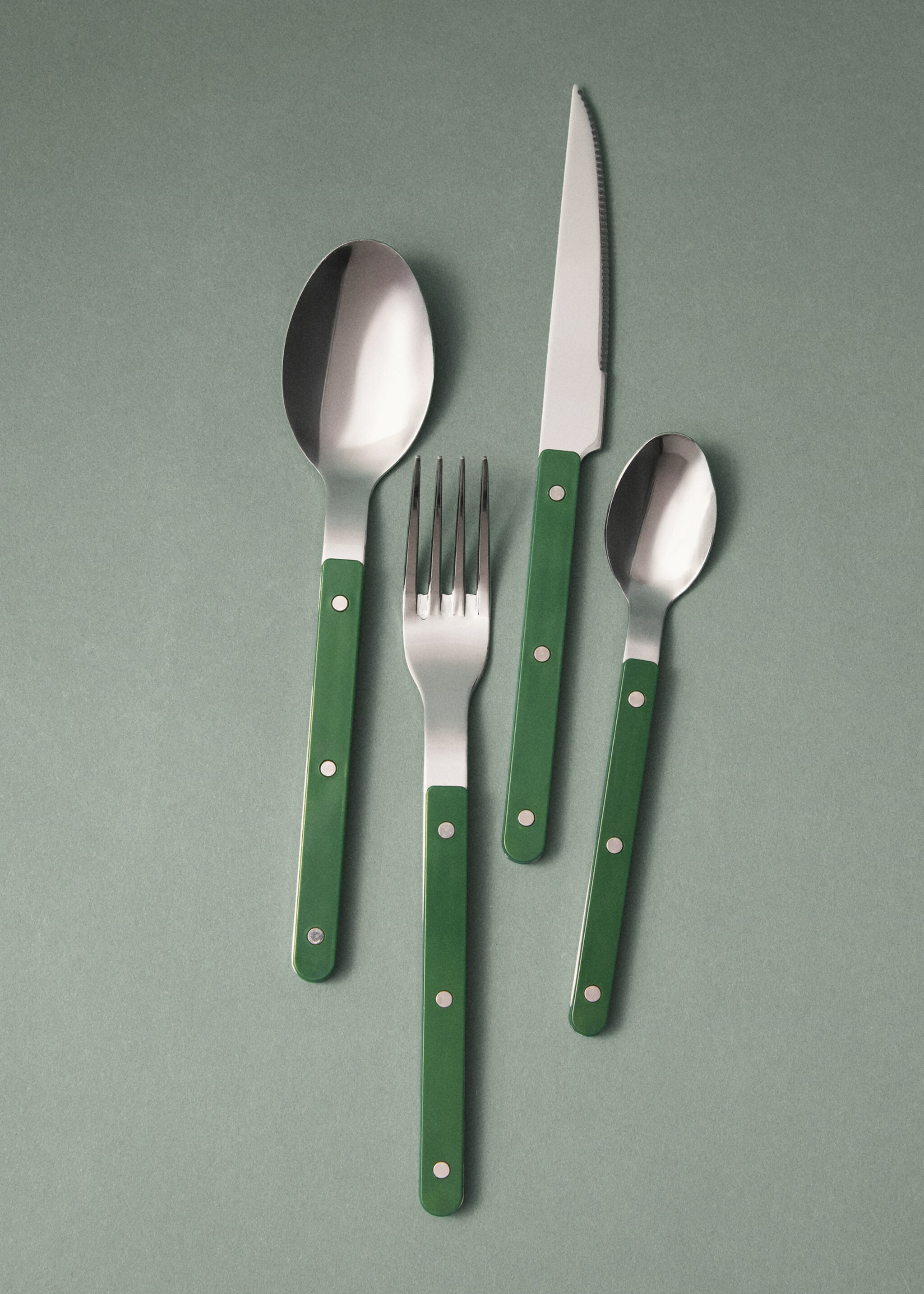 Cutlery set of 4 pieces with resin handles - Details of the article 8, Green. Ref: 87023294-00.