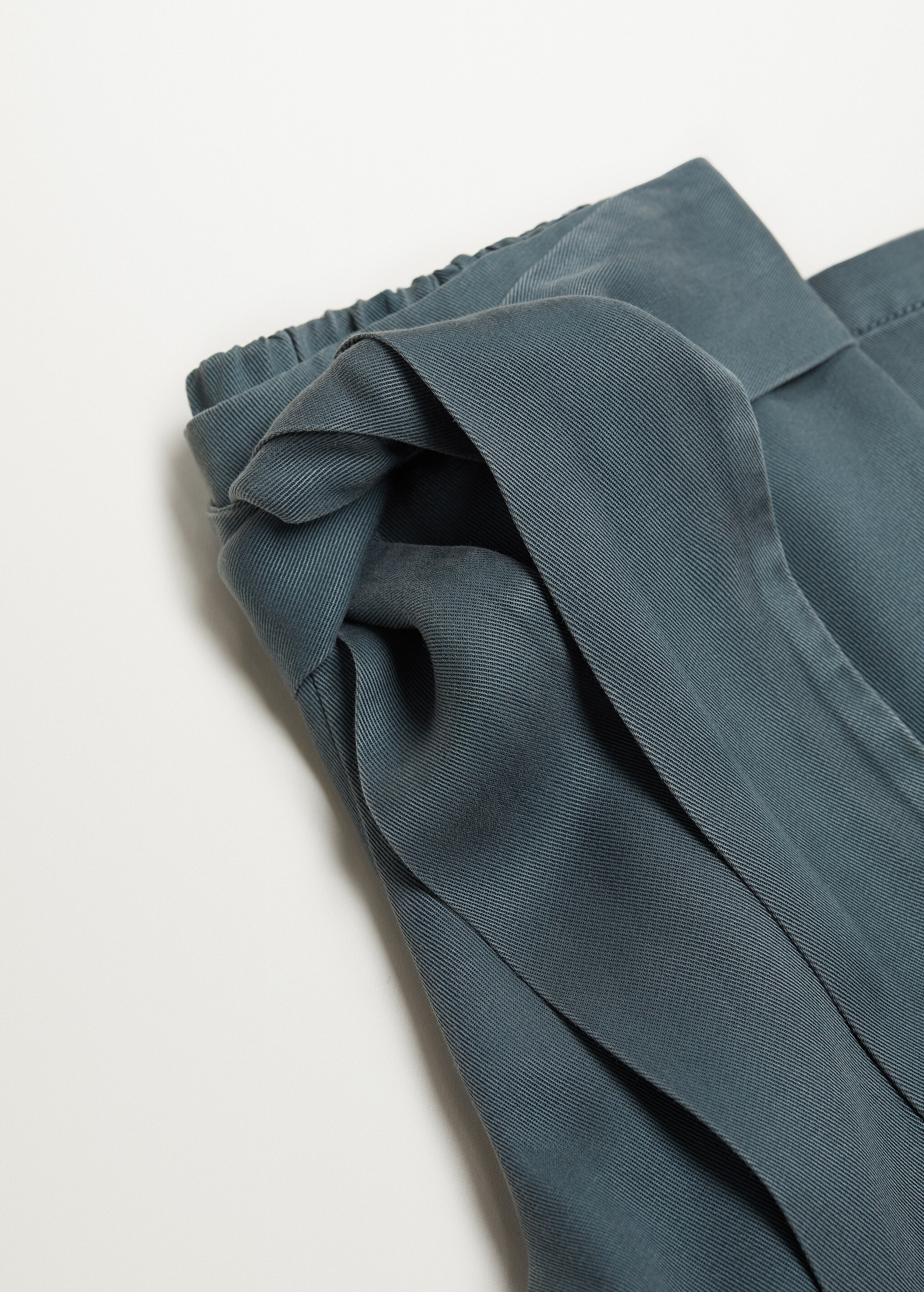 Flowy straight-fit trousers with bow - Details of the article 8