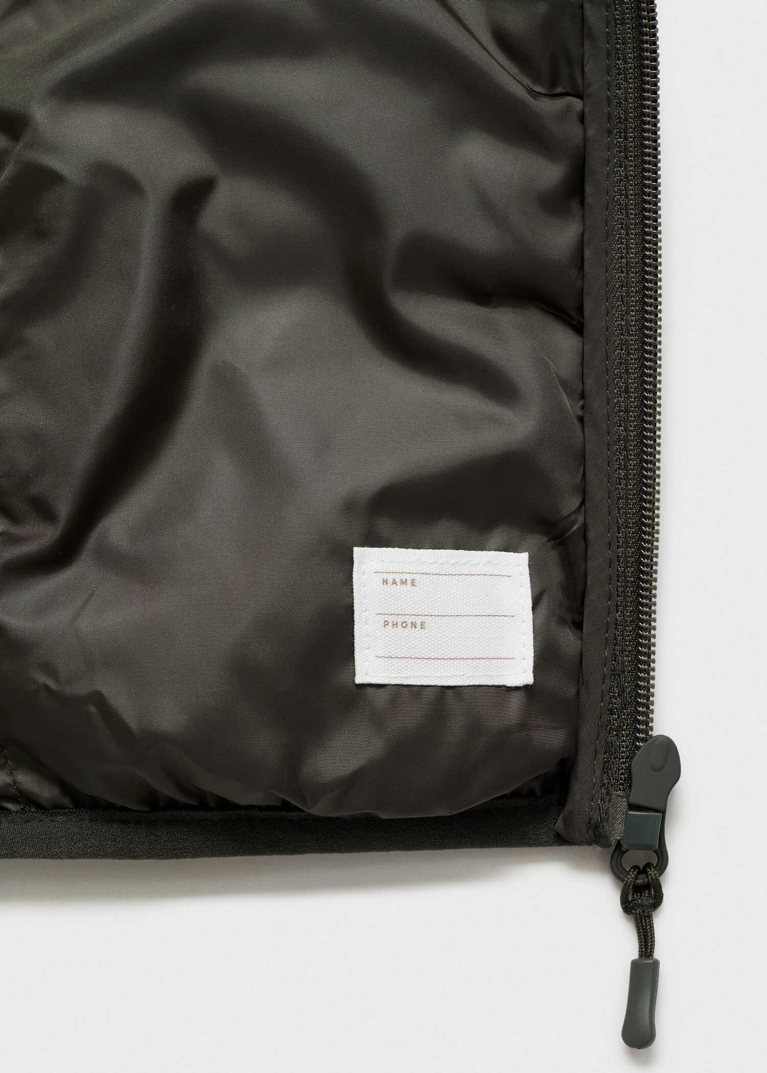 Quilted gilet - Details of the article 8