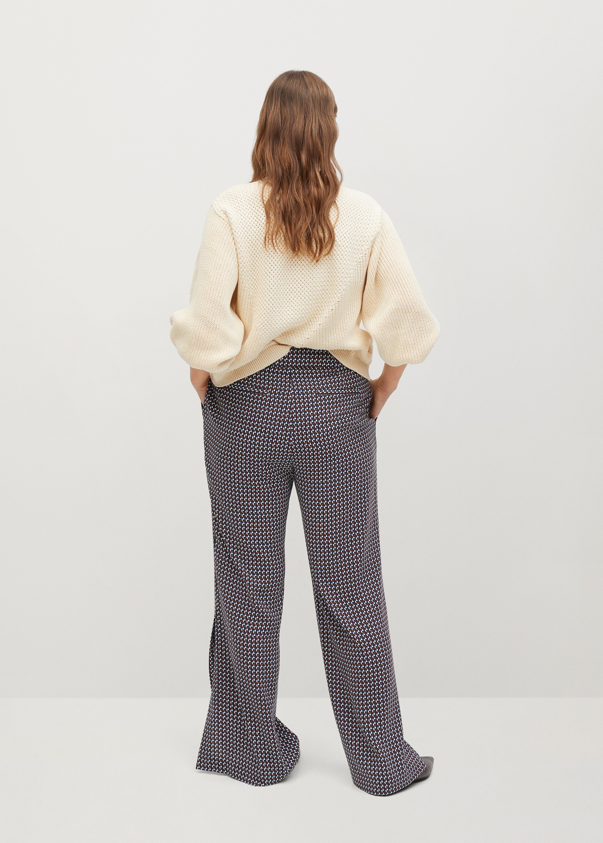Gemusterte Baggy Pants  - Rückseite des Artikels