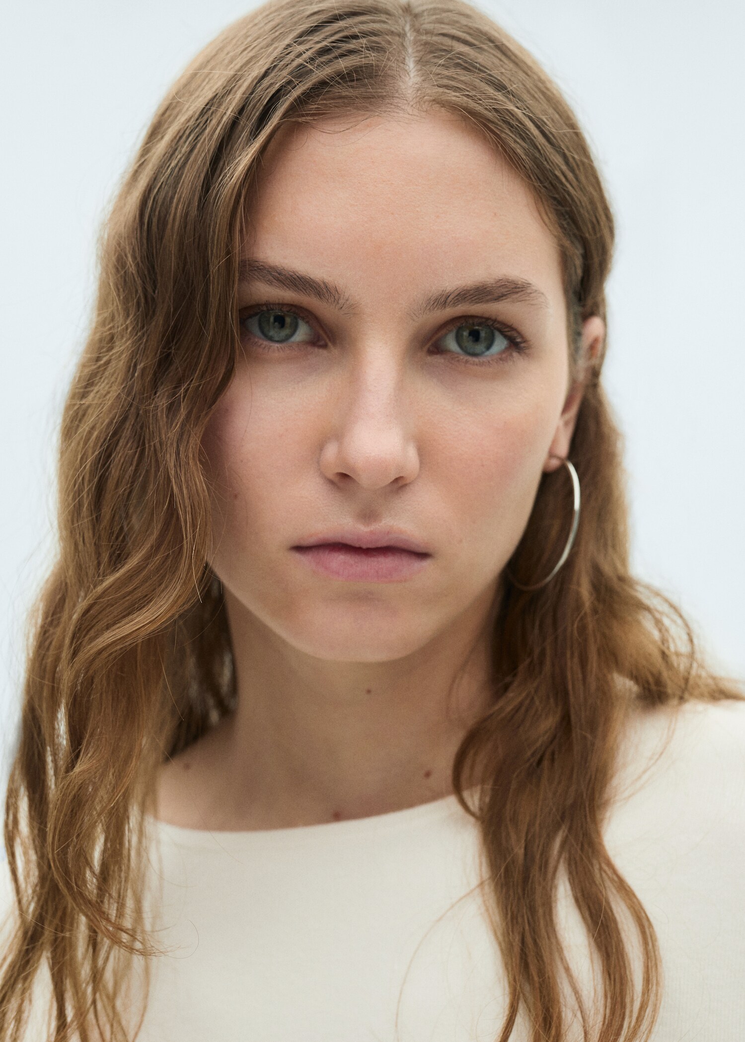 Knitted sweater with oversized sleeves - Details of the article 1