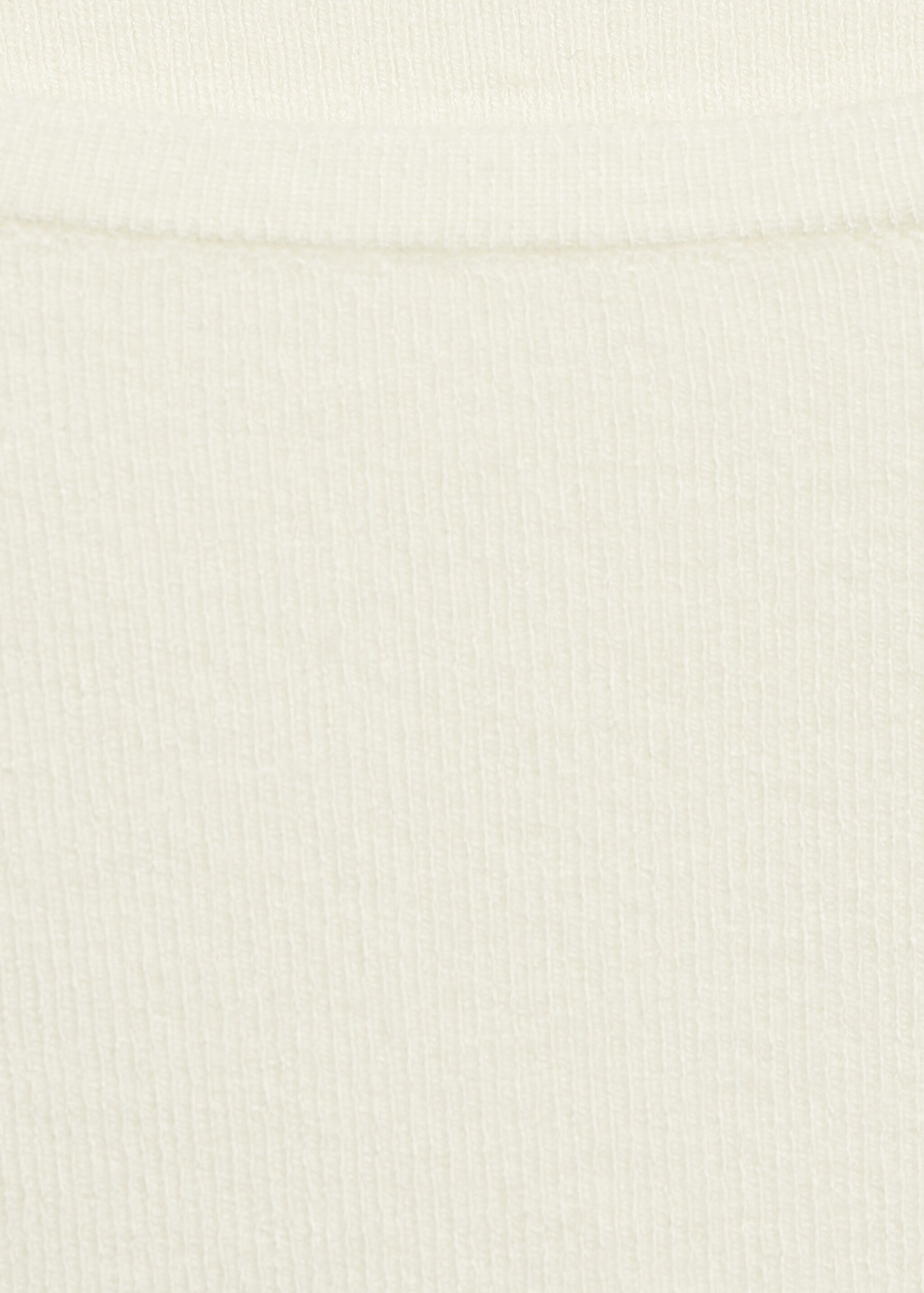 Knitted sweater with oversized sleeves - Details of the article 8, Ecru. Ref: 87024074-00.