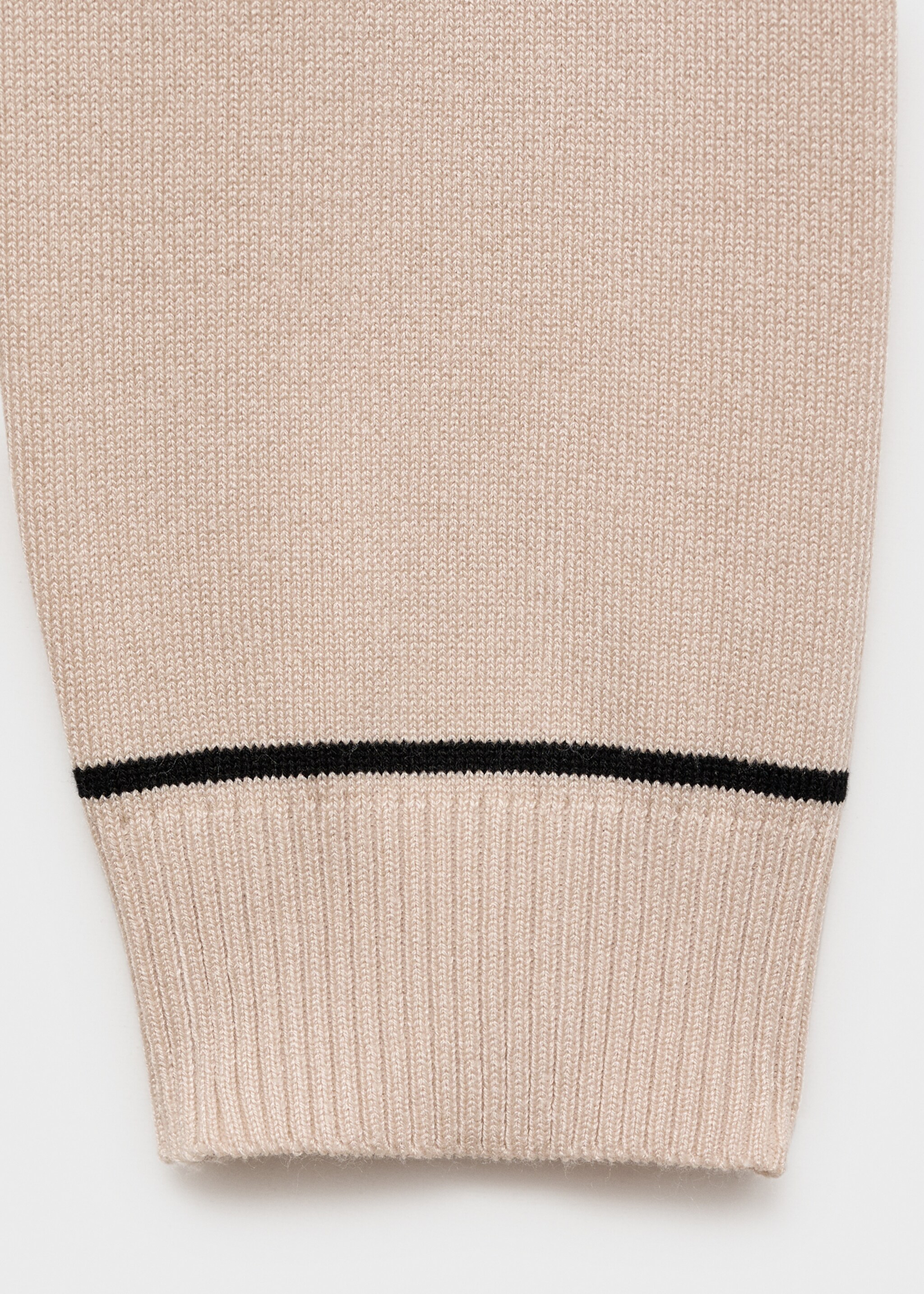 Sweater with contrasting lapels and trims - Details of the article 0, Light/Pastel Grey. Ref: 87024078-00.