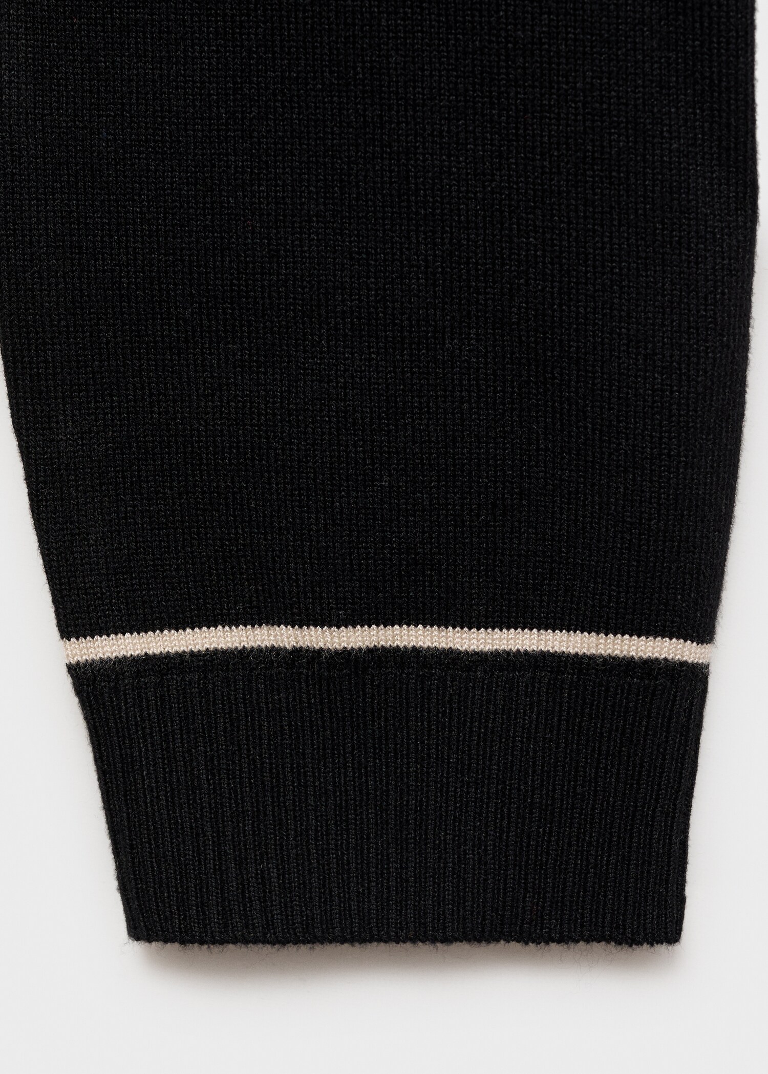 Pull revers contrastés liserés - Détail de l'article 0