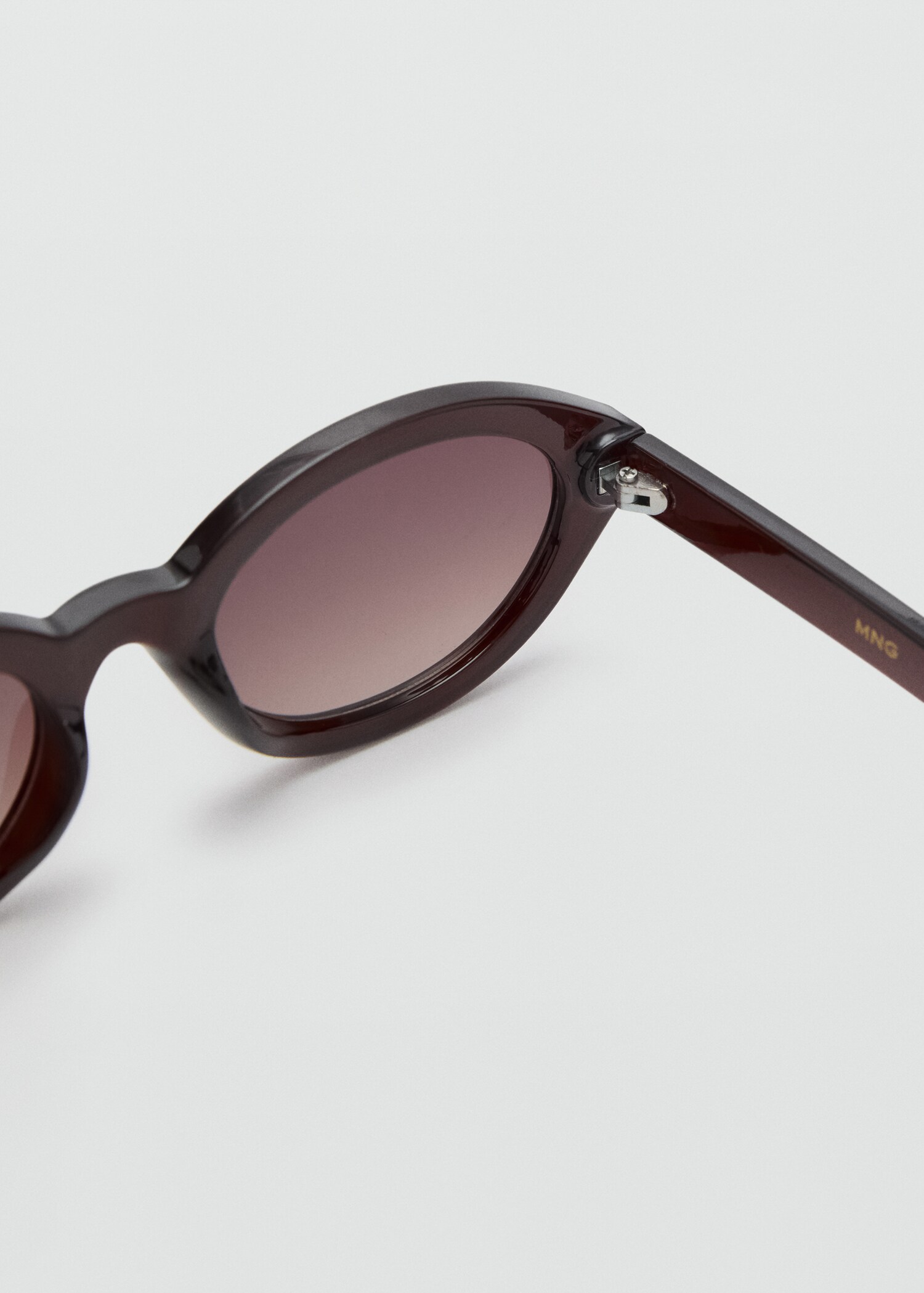 Oval-frame sunglasses - Details of the article 1