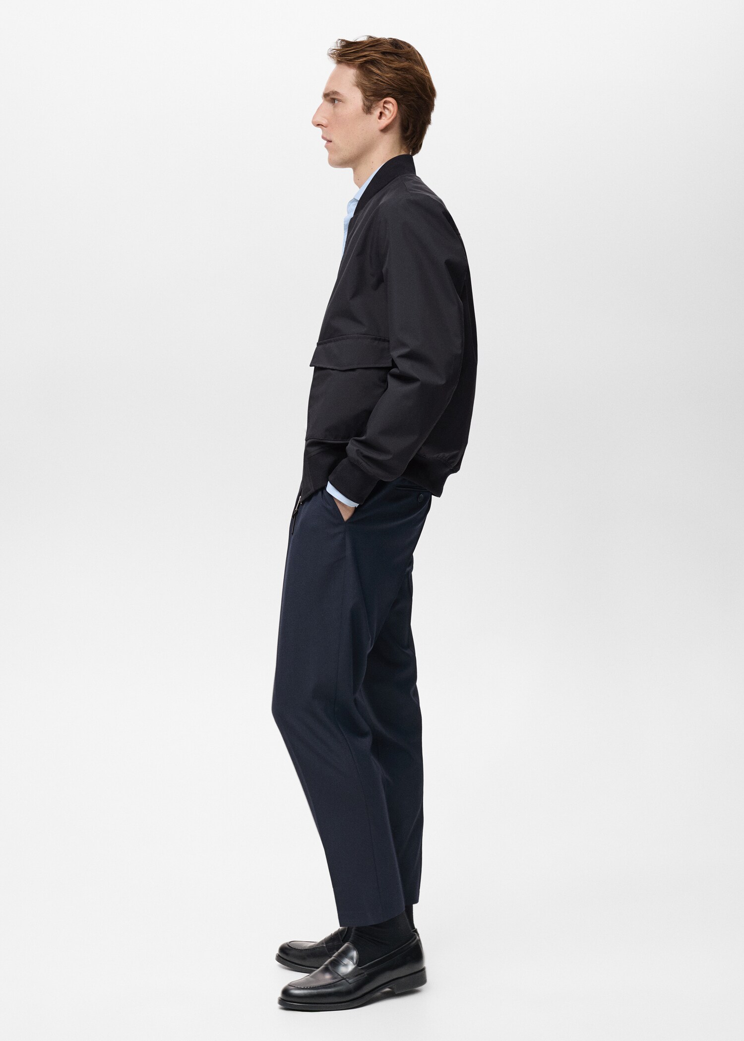 Water-repellent bomber jacket with pockets - Details of the article 2