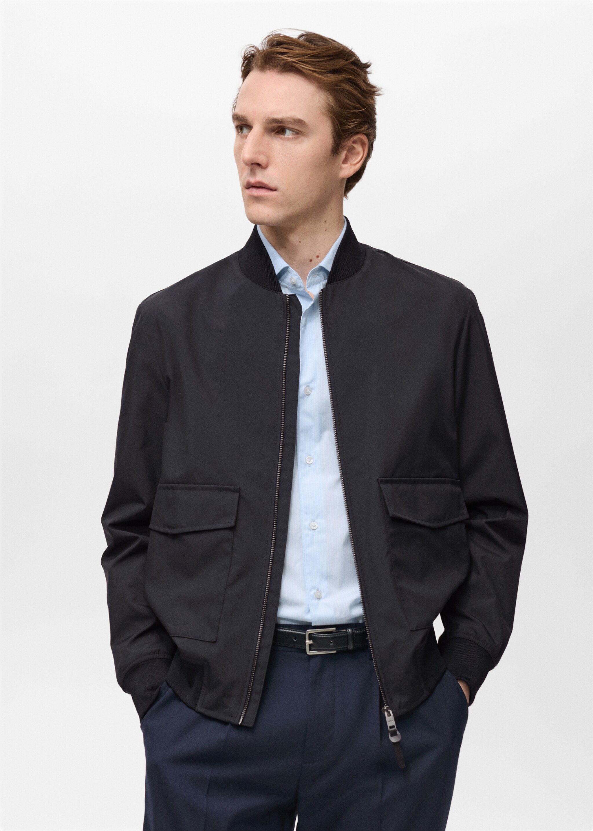 Water-repellent bomber jacket with pockets - Details of the article 6, Night Blue. Ref: 87024392-00.