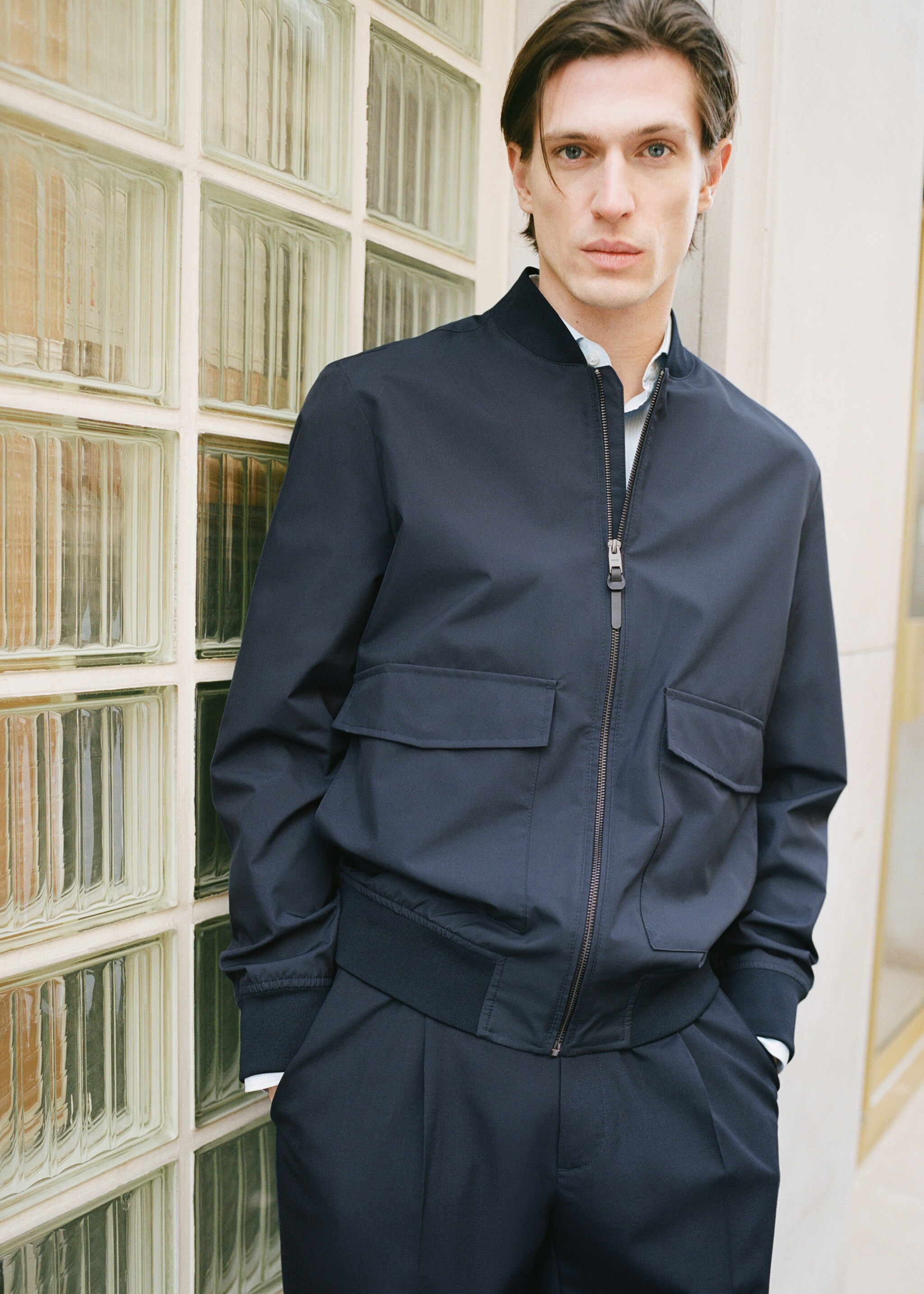 Water-repellent bomber jacket with pockets - Details of the article 9, Night Blue. Ref: 87024392-00.
