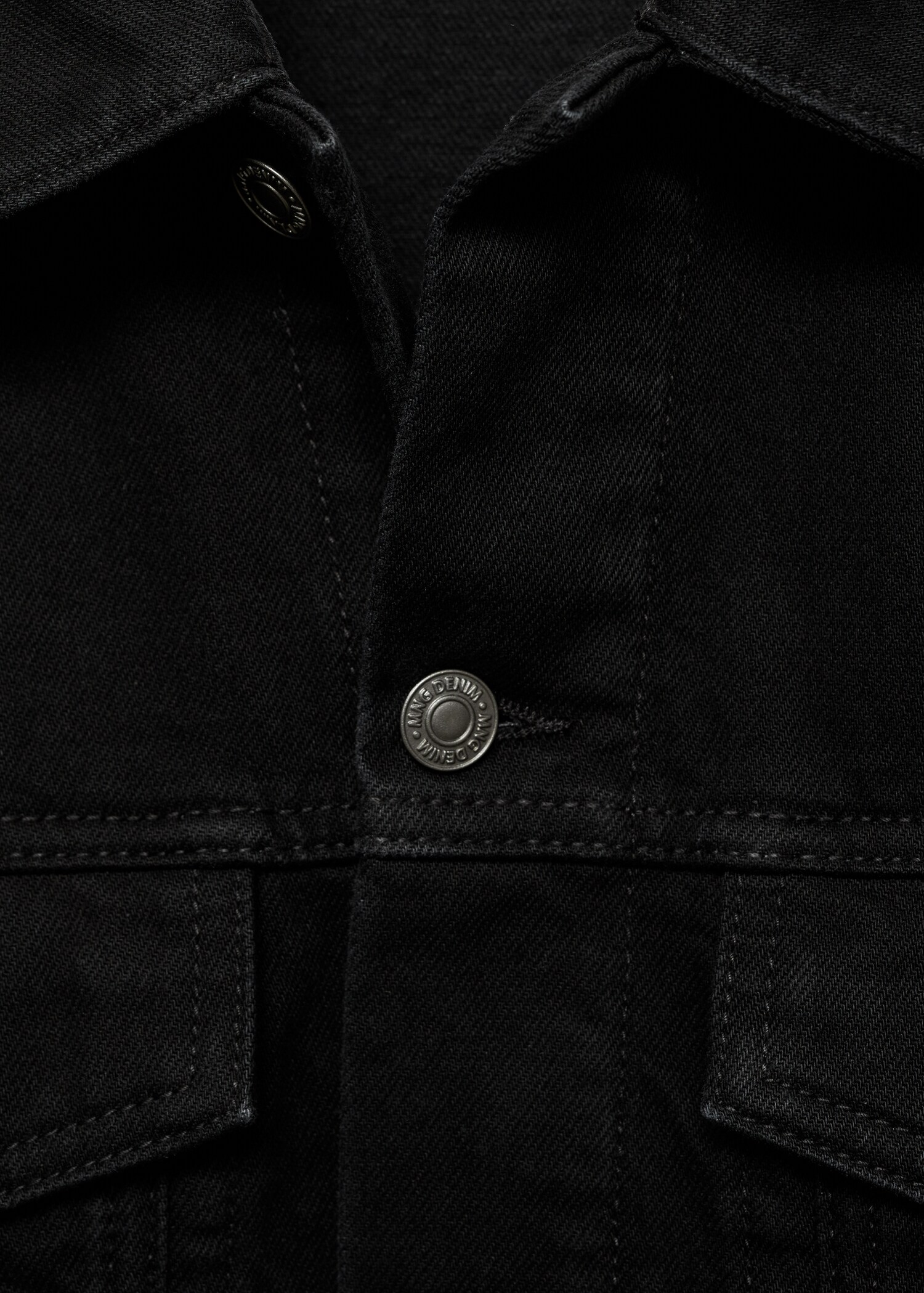 Denim jacket pockets - Details of the article 0