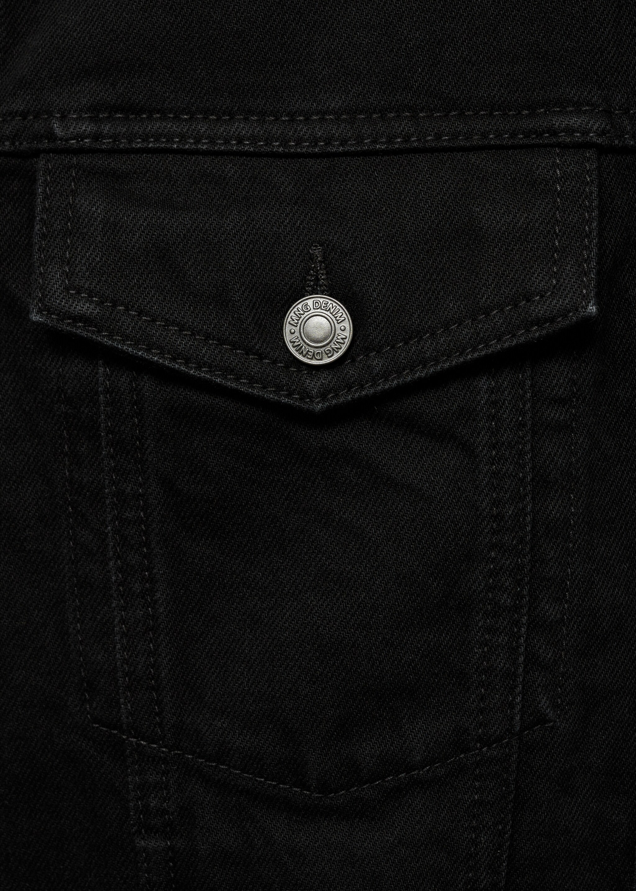 Jeansjacke mit Taschen - Detail des Artikels 8, Black denim. Ref: 87024398-00.