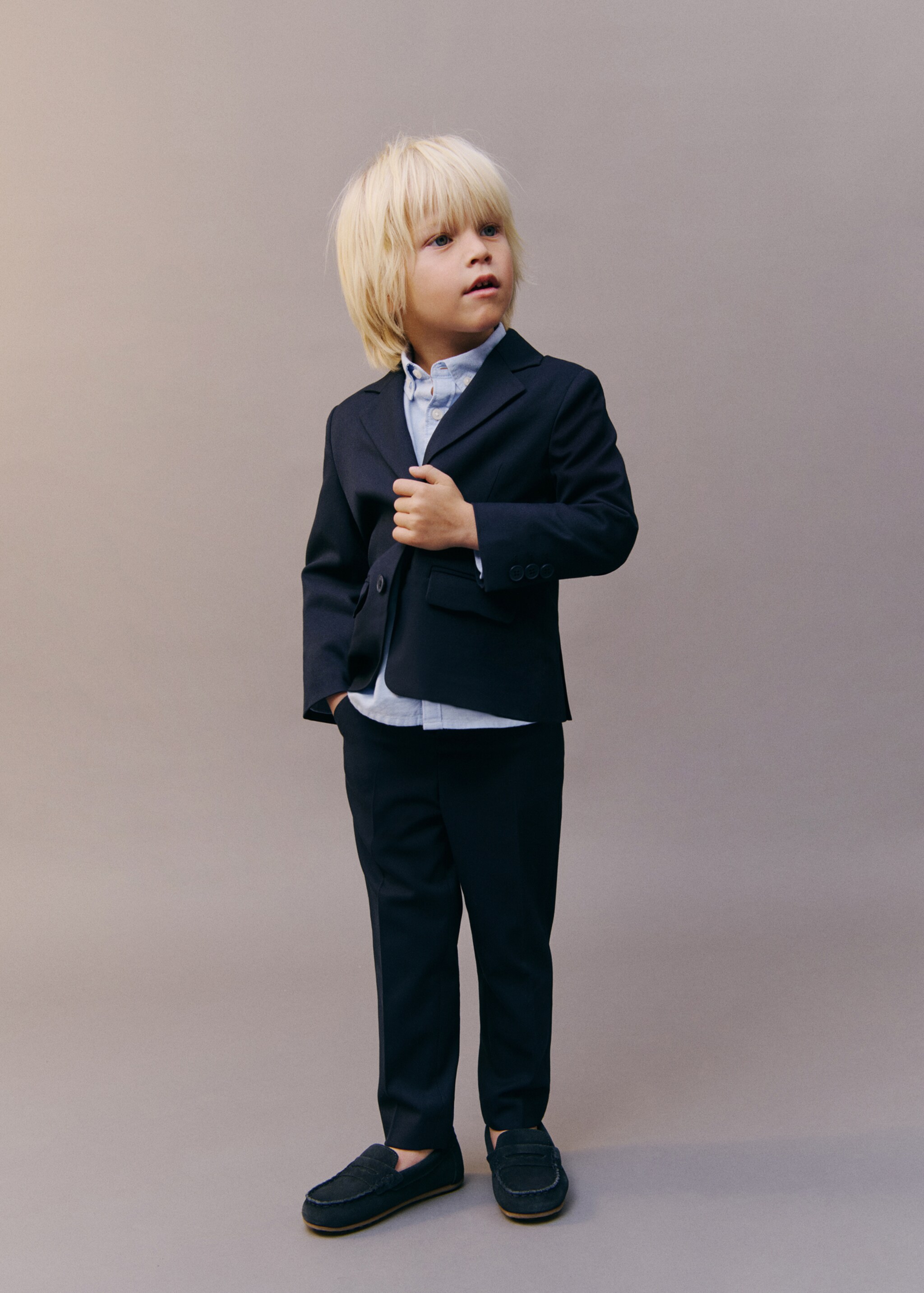 Contrast waistband chinos - Details of the article 5, Dark Navy. Ref: 87024405-00.