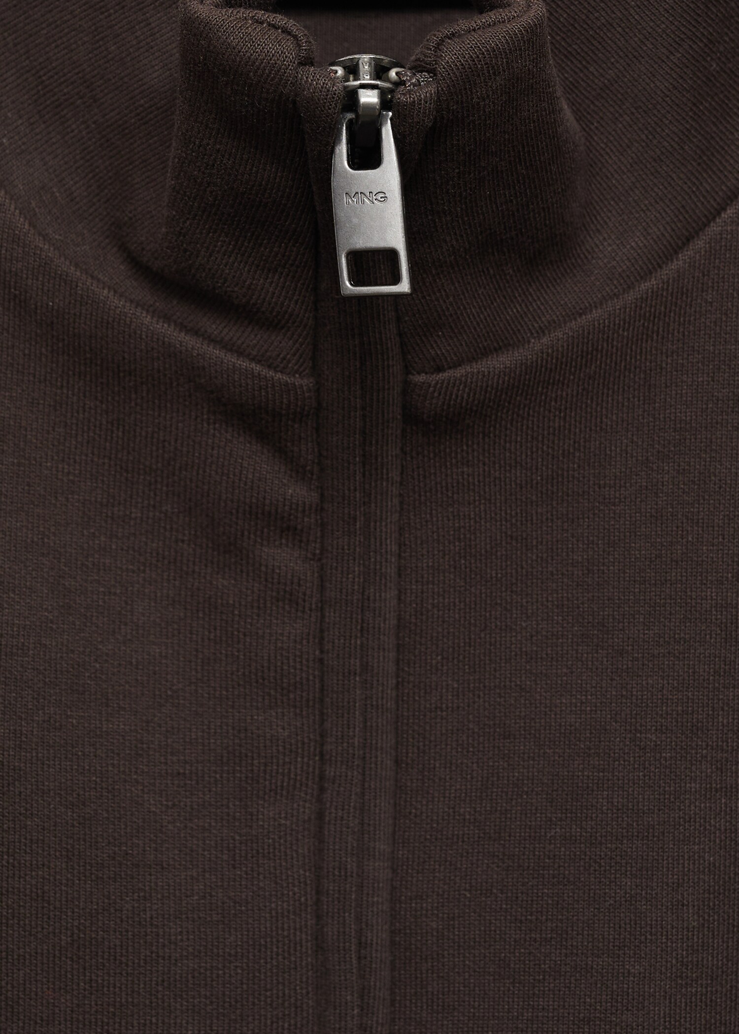 Cotton perkins-neck sweatshirt with zip - Details of the article 8