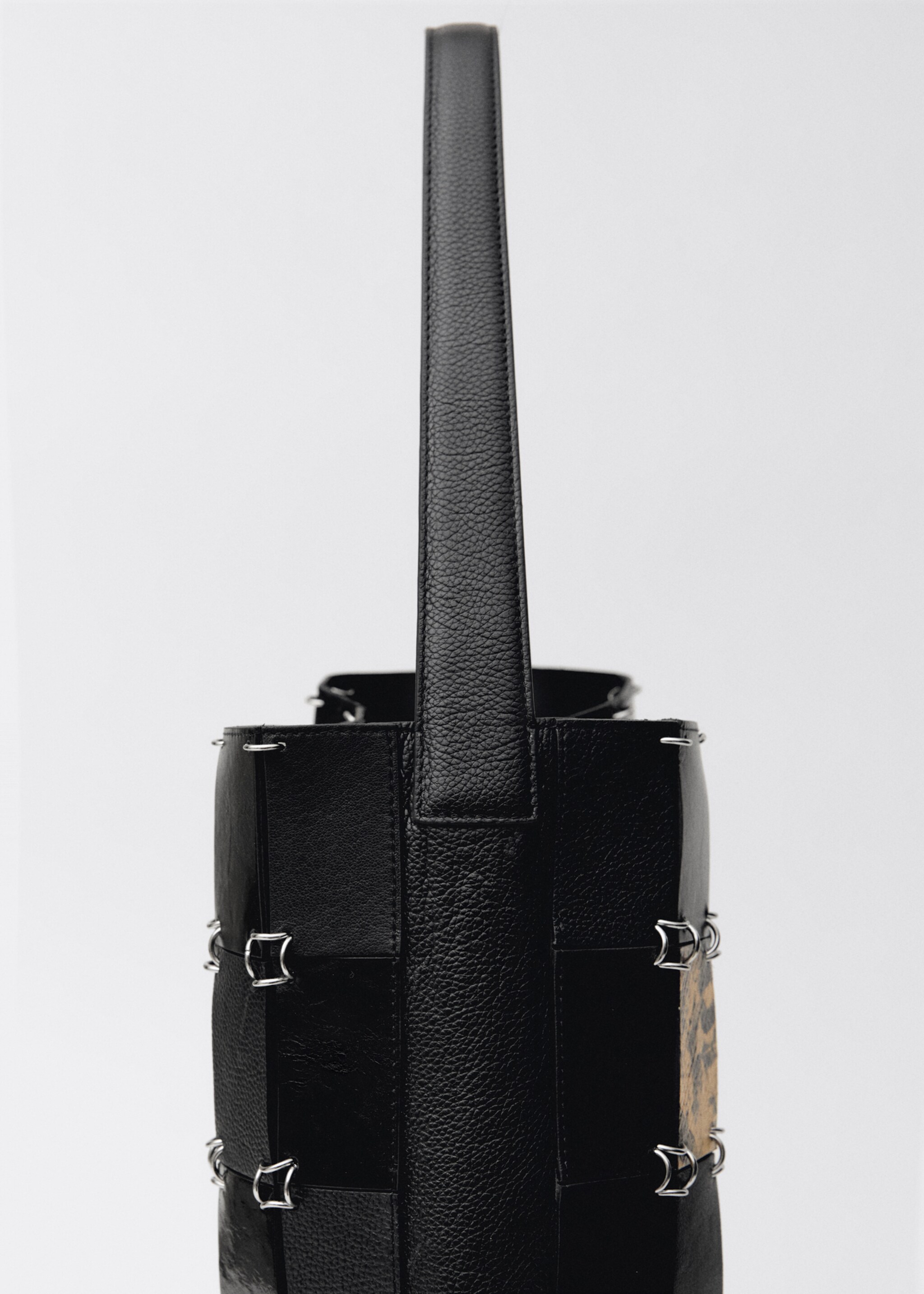 Combined-patchwork leather shopper bag - Details of the article 3, Black. Ref: 87024425-00.
