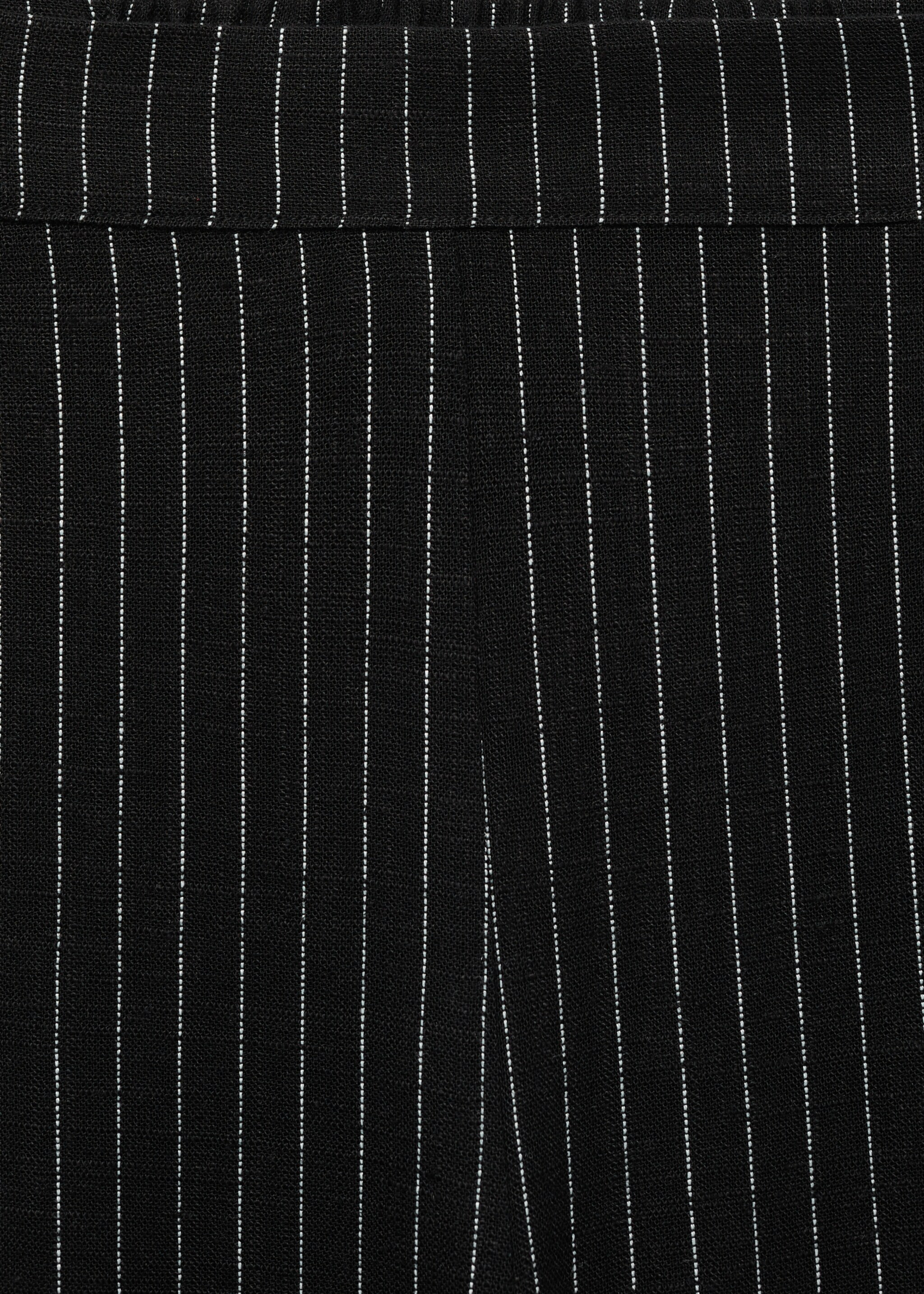 Gerade geschnittene Streifenhose - Detail des Artikels 8, Schwarz. Ref: 87024780-00.