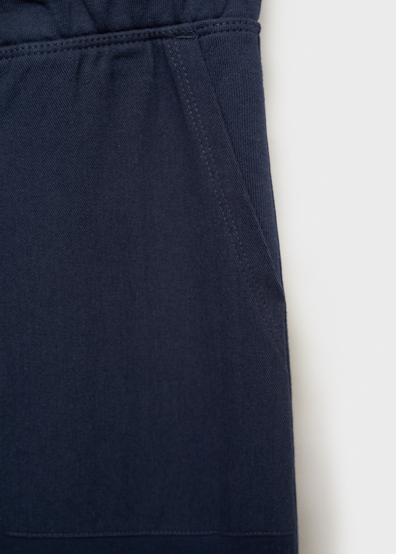 Cotton jogger-style trousers - Details of the article 0