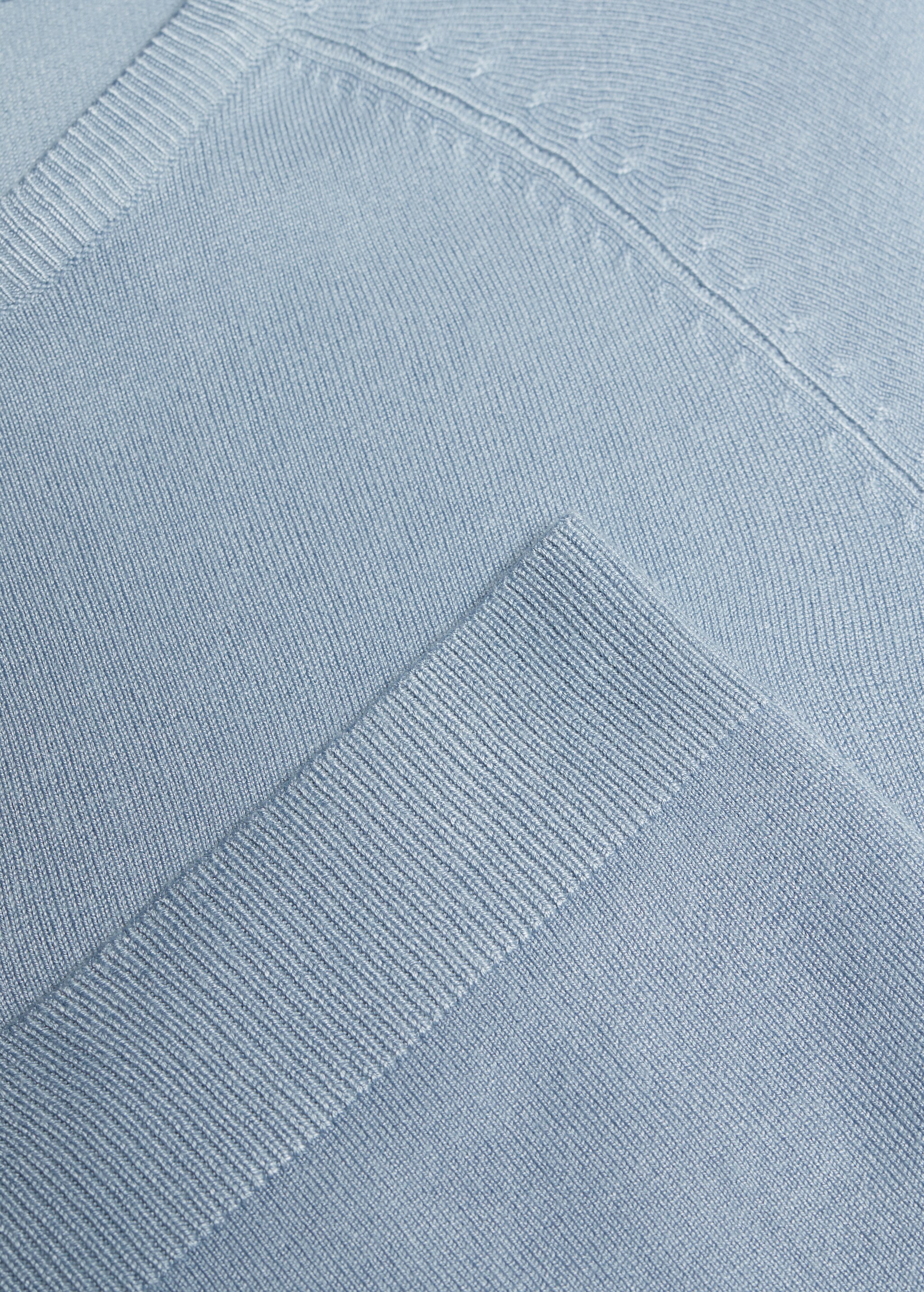 Top punto fino - Detalle del artículo 8