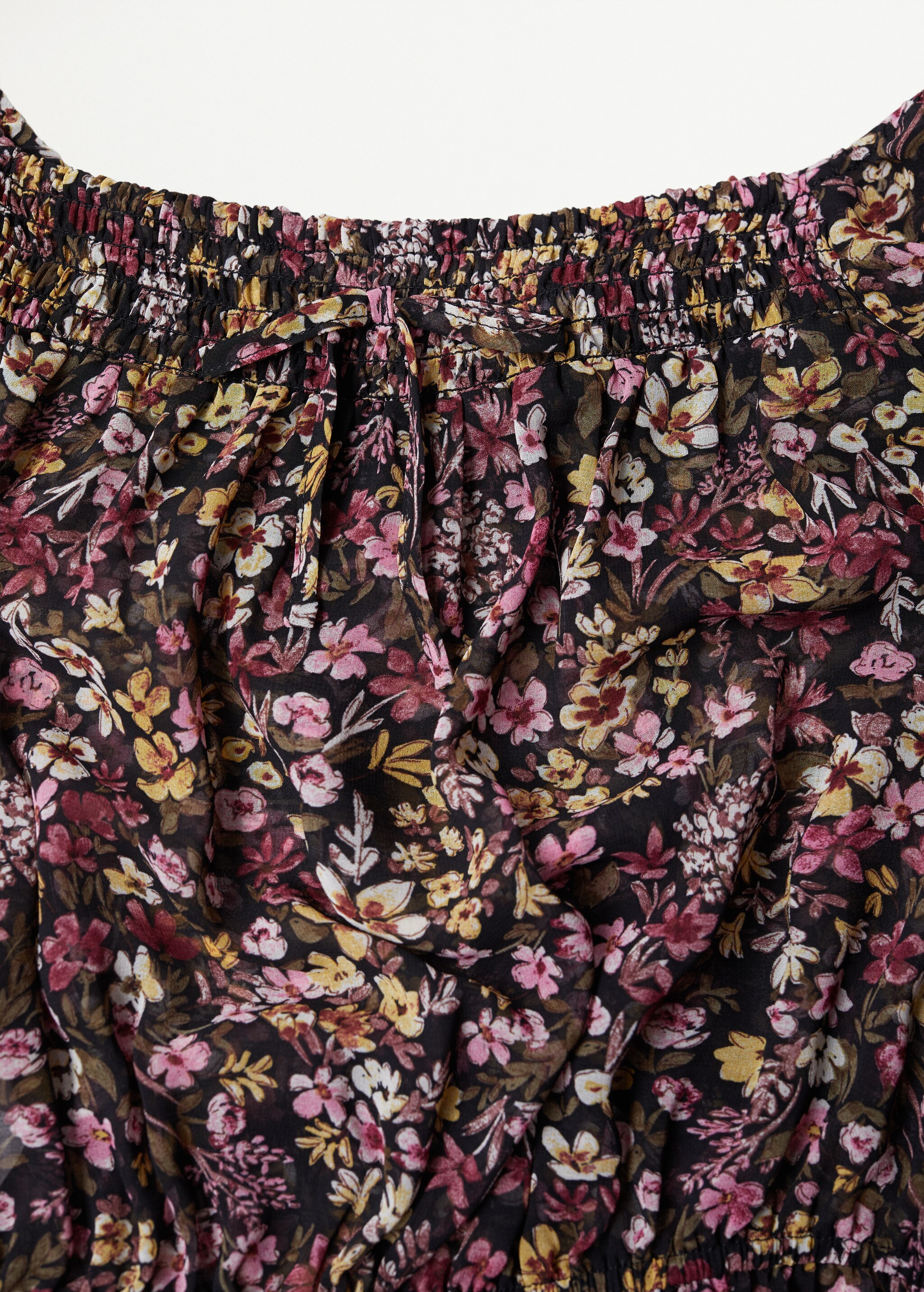 Blusa off-shoulder estampada - Detalle del artículo 8