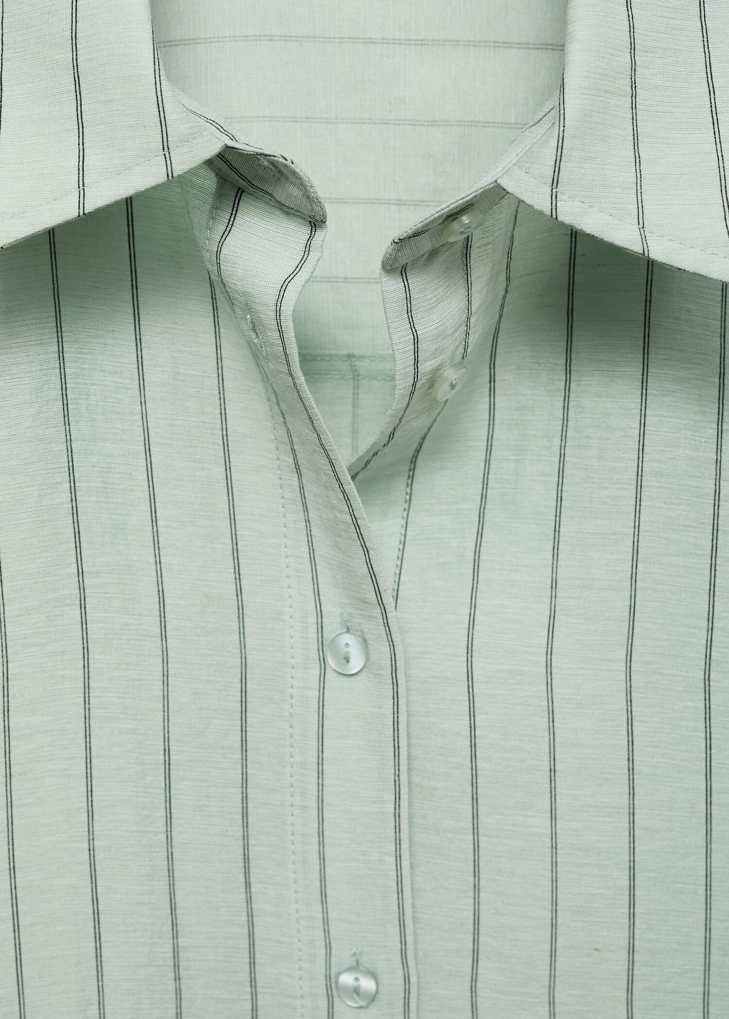 Striped cropped shirt - Details of the article 8
