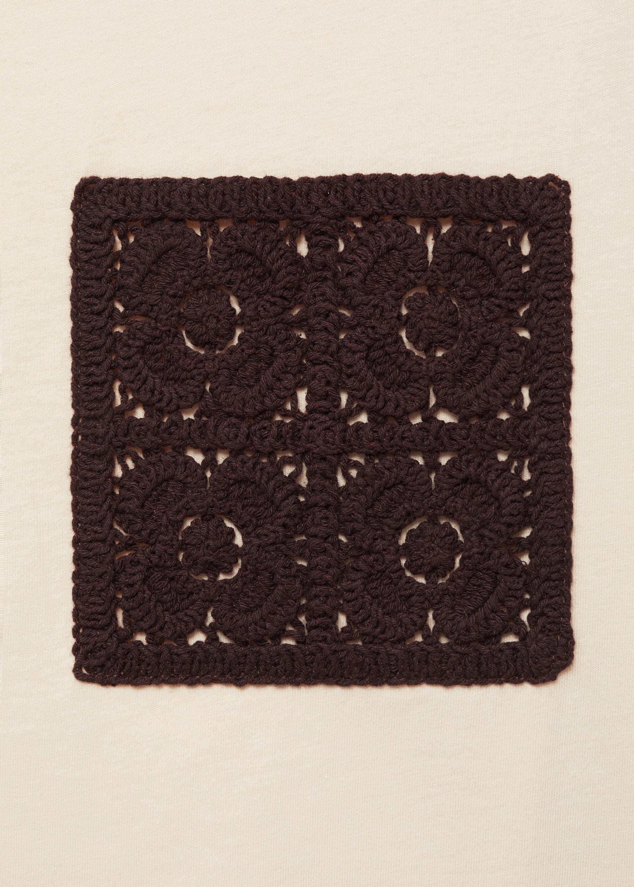 Κοντομάνικη μπλούζα με τσέπη κροσέ - Λεπτομέρεια του προϊόντος 8, Μπεζ . Ref: 87025762-00.