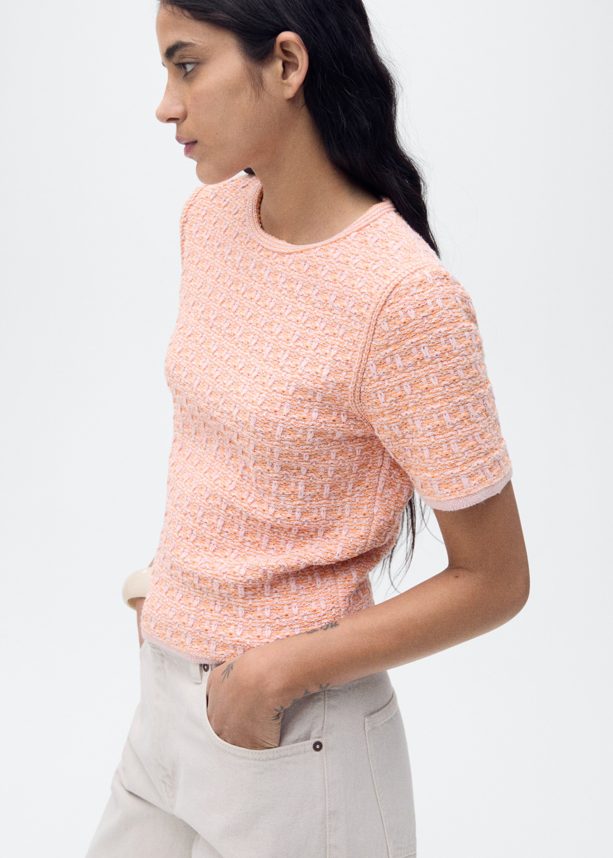 Short-sleeved tweed sweater - Details of the article 6, Pastel Pink. Ref: 87025764-00.