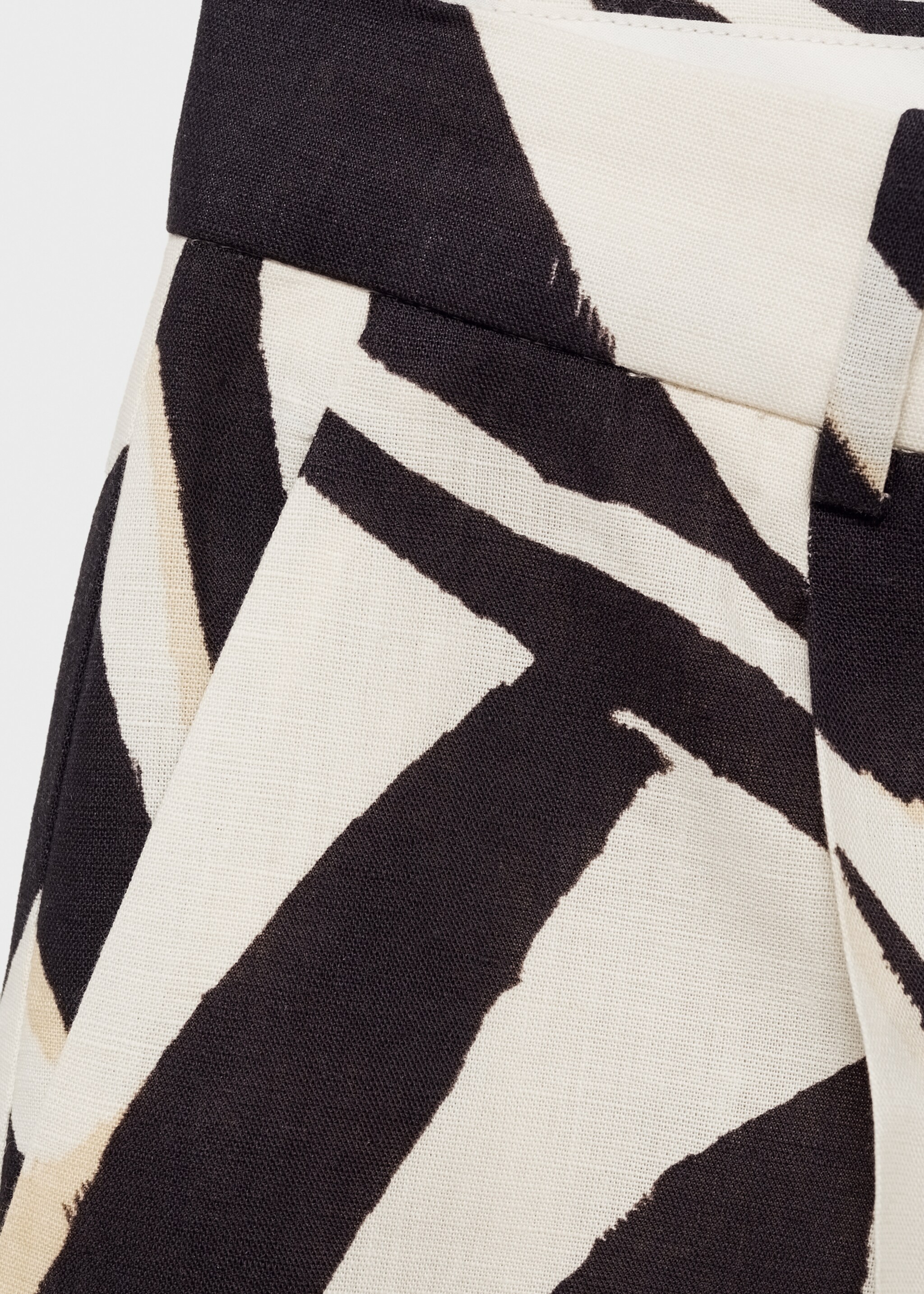 Linen wide leg zebra-print pants - Details of the article 0, Beige. Ref: 87025769-00.