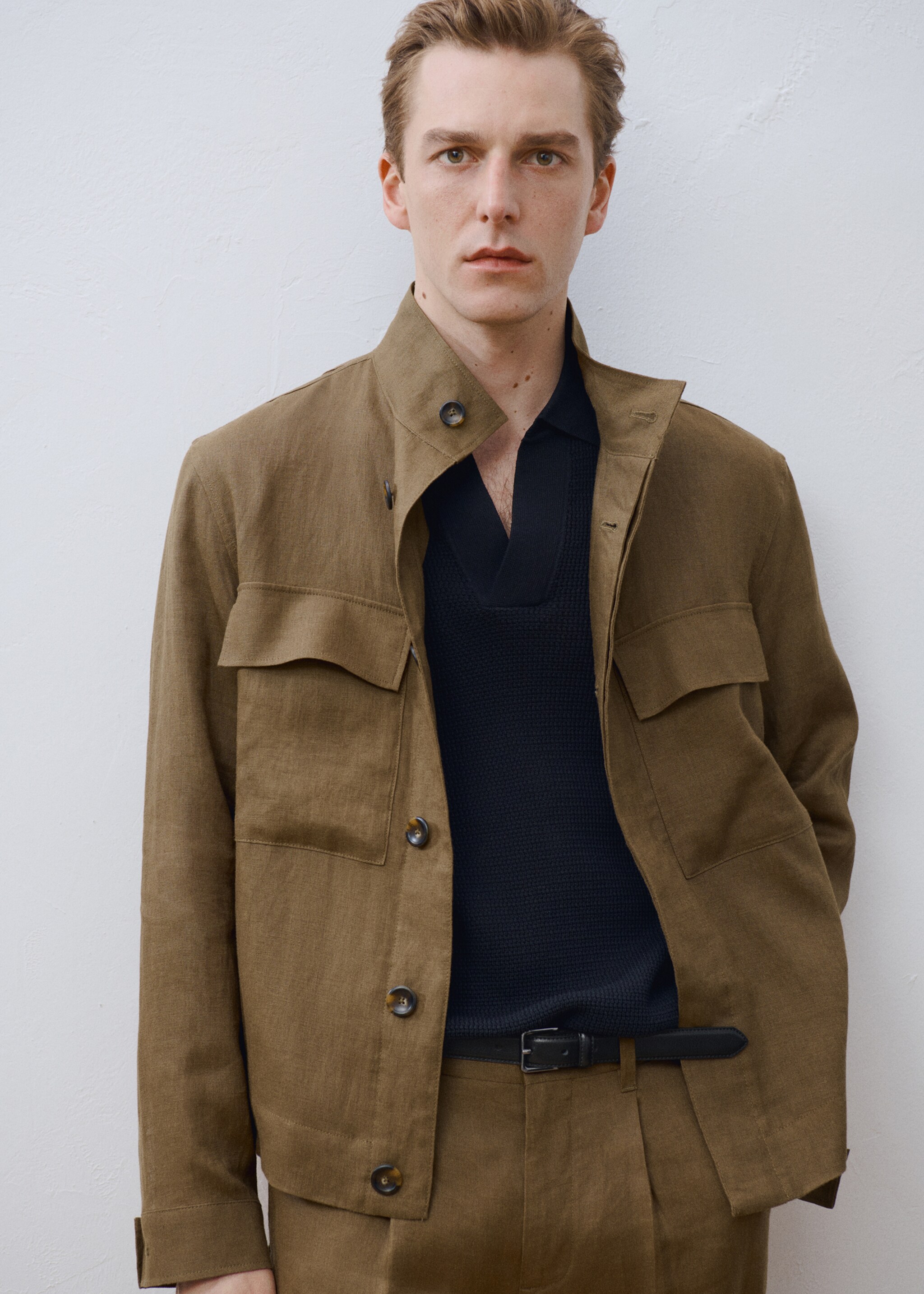100% linen turtleneck jacket - Details of the article 3, Khaki. Ref: 87025920-00.