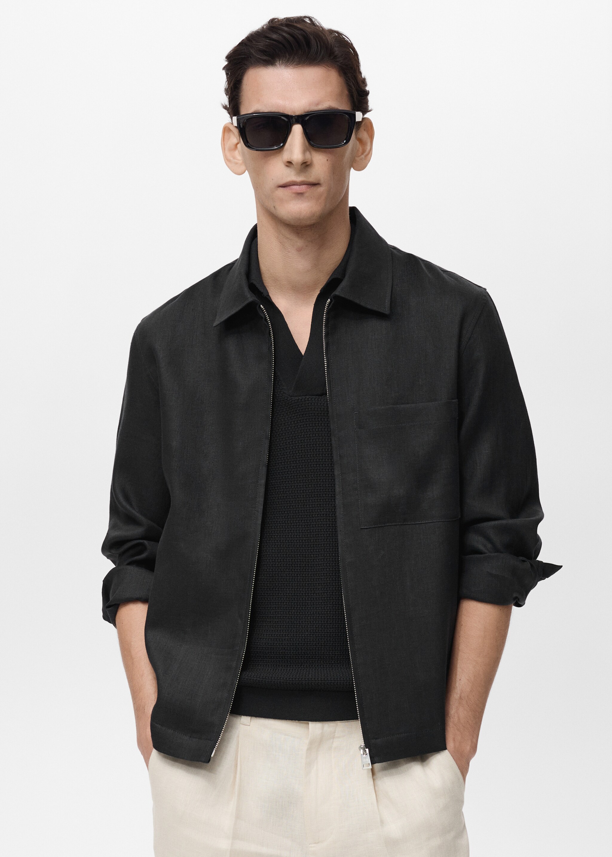 Veste 100 % lin fermeture Éclair - Plan moyen, Noir. Ref: 87025921-00.