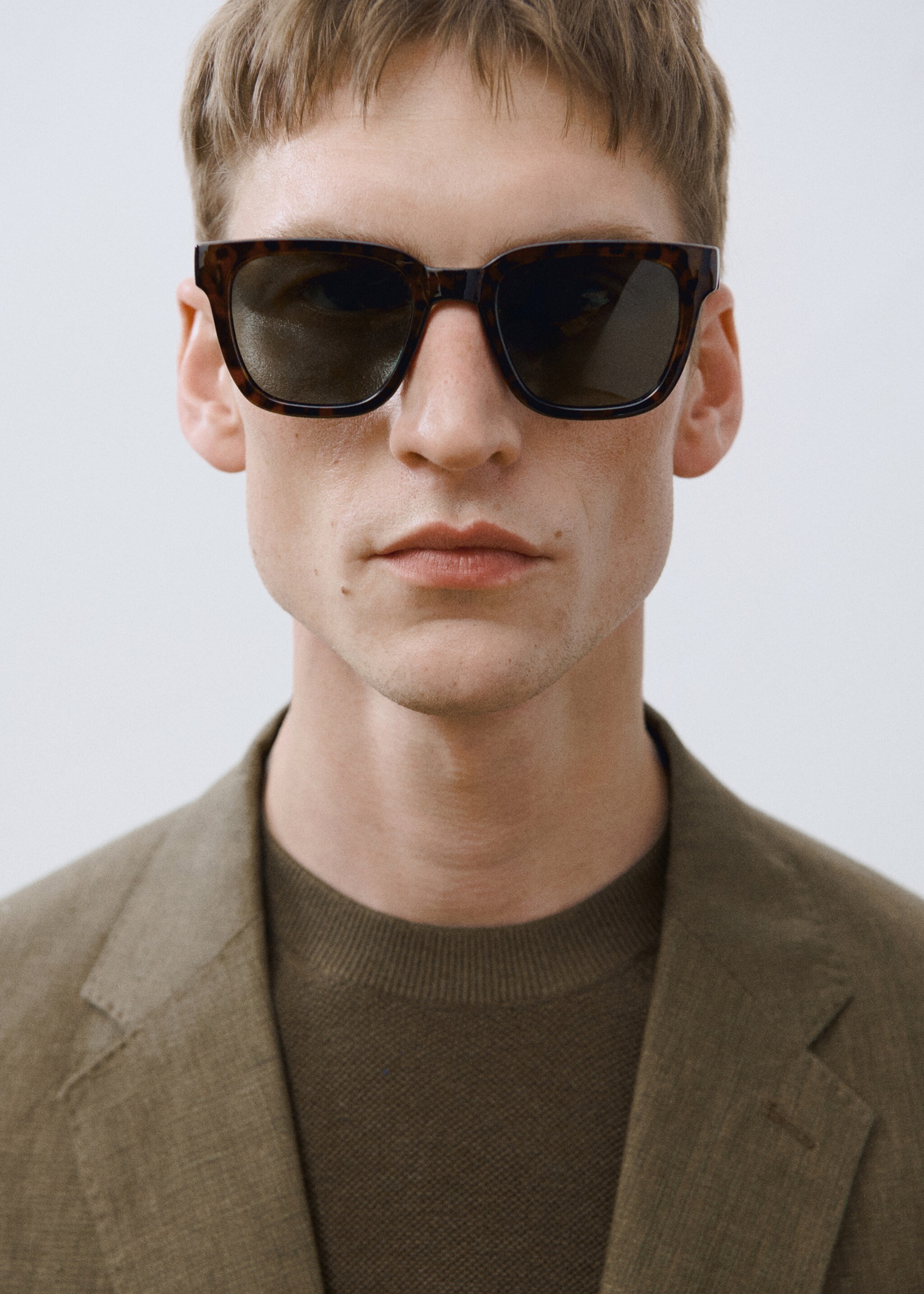 Americana vestit Amalfi 100% lli slim fit - Detall de l'article 9, Caqui. Ref: 87025930-00.