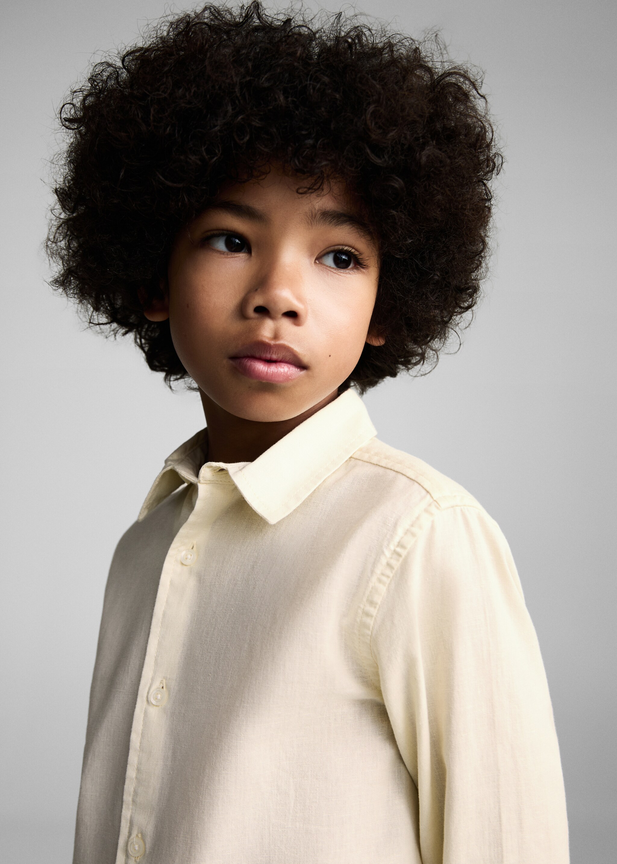 Chemise coton et lin - Détail de l'article 1, Jaune pastel. Ref: 87025942-00.