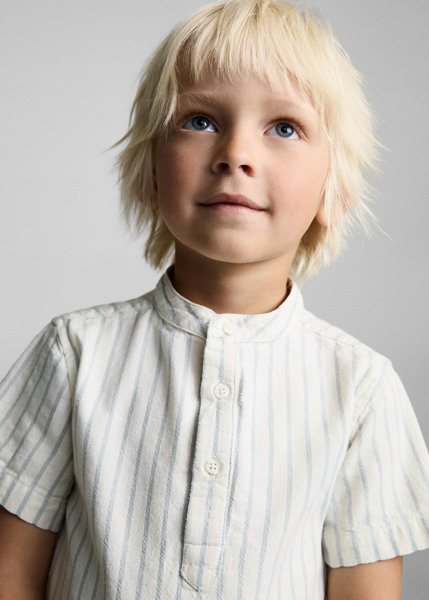 Πουκάμισο ριγέ λαιμόκοψη mao - Λεπτομέρεια του προϊόντος 1