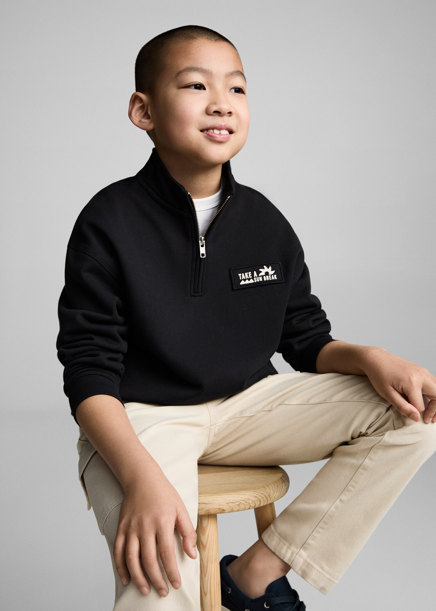 Mikina s vysokým límcem na zip - Detail zboží 2