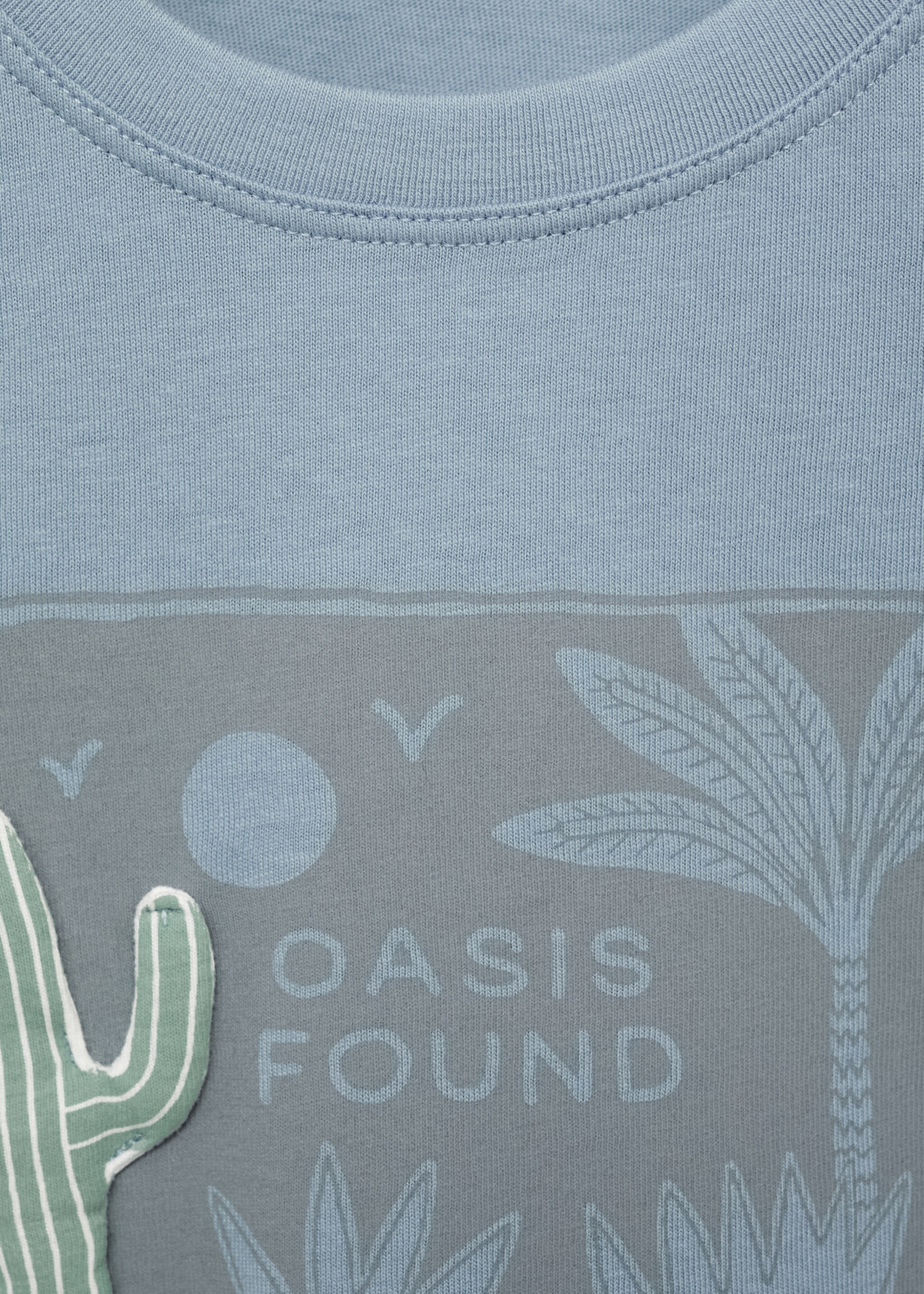 Katoenen T-shirt met reliëf ontwerp - Detail van het artikel 0, Blauw. Ref: 87025965-00.