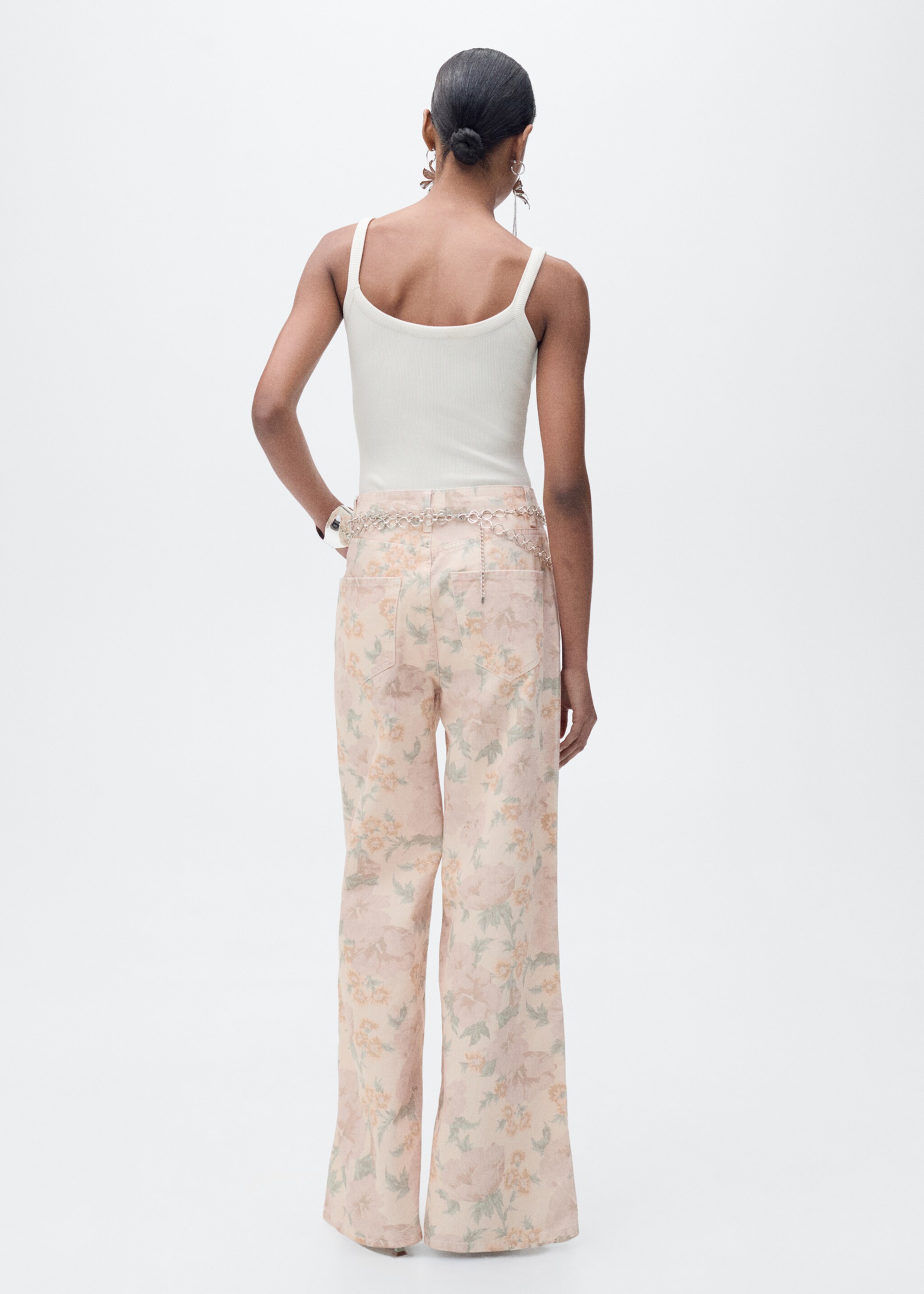 Floral-print wide leg jeans - Reverse of the article, Pastel Pink. Ref: 87025995-00.